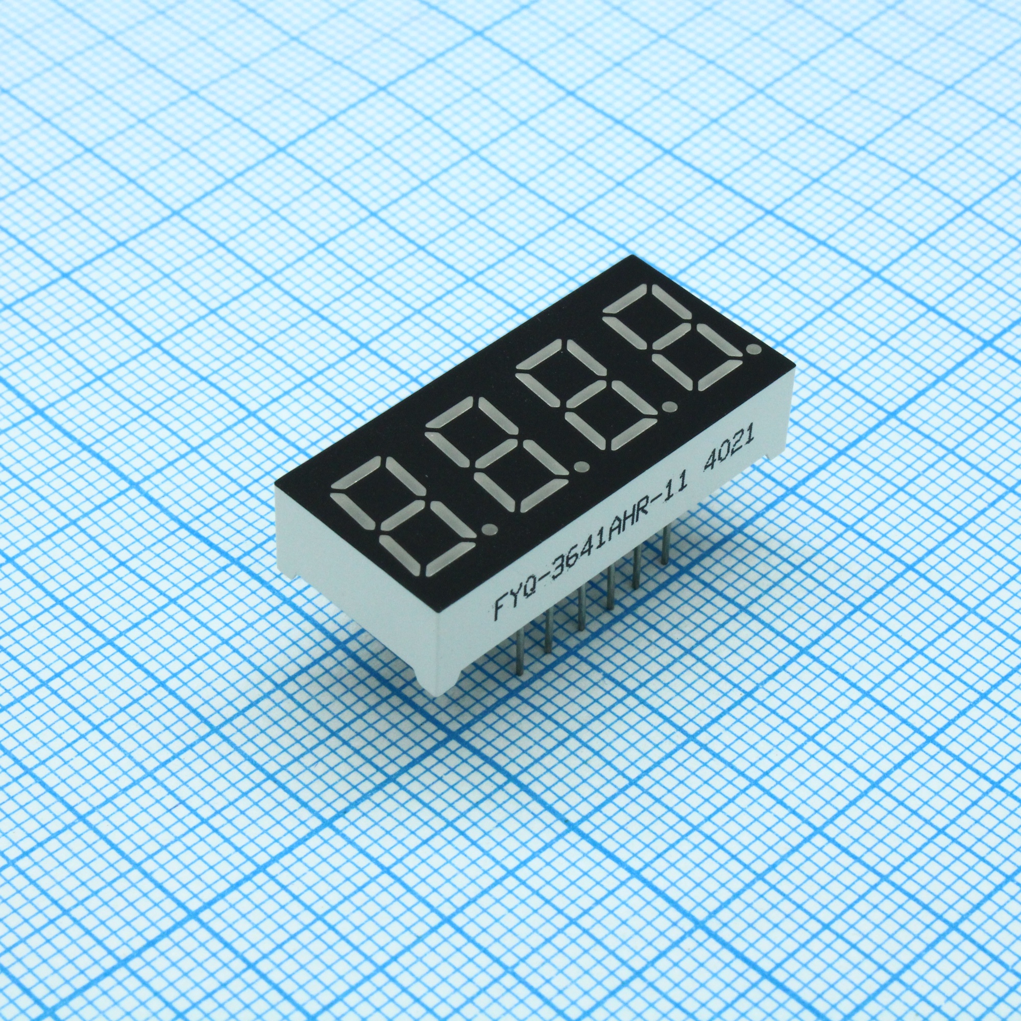 FYQ-3641AHR-11 - 4-х разрядный индикатор 9,2мм/красный/640нм/50-80мкд/ОК