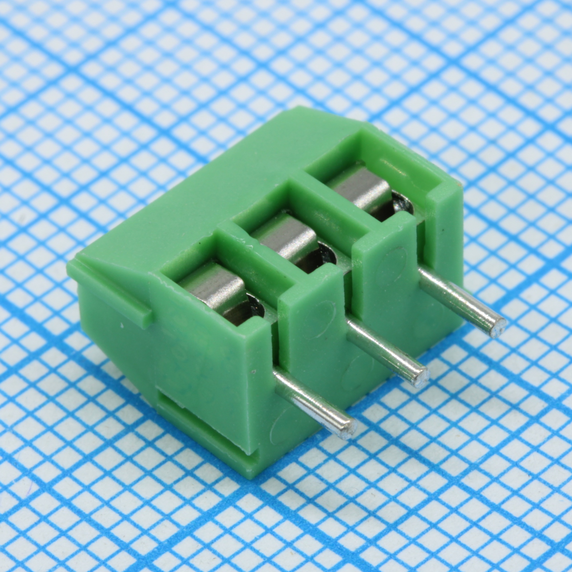 GT350-3.5-03P-14-00 - Винтовой клеммный блок с защитой провода, 3 контакта. Серия GT350-3.5