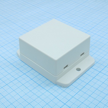 NUB505027WH - Пластиковый корпус белого цвета из высокопрочного пластика с фланцами