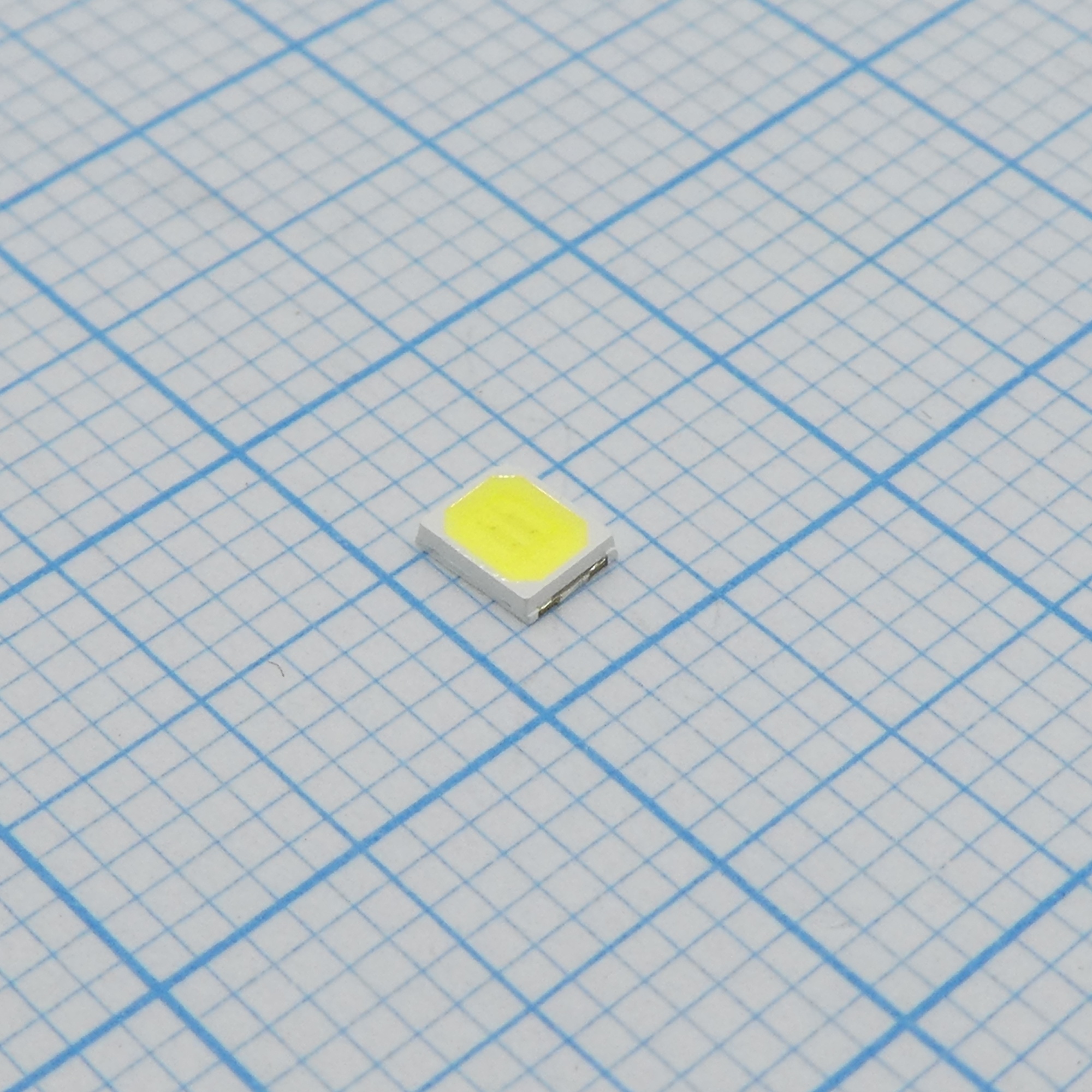 HL-A-2835H358W-2-S1-08L-HR3 (6500K) - Светодиод smd 2.8x3.5x0.7мм/ белый/ 6500K/ 3,1В/ 31Лм @ 60мА или 73Лм @ 150мА/ Ifmax=150мА/0.2-0.5Вт/ CRI=80/ Rthj-s=26°C/W/ 120°