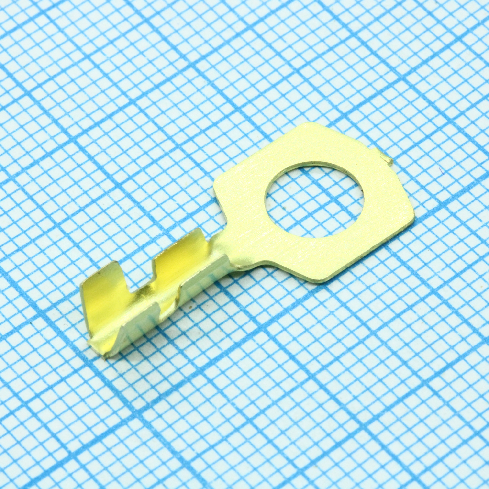 1/04046-01/40 - Наконечник кабельный автомобильный под провод сечением 0,5...1,0 мм2 с покрытием химическое пассивирование