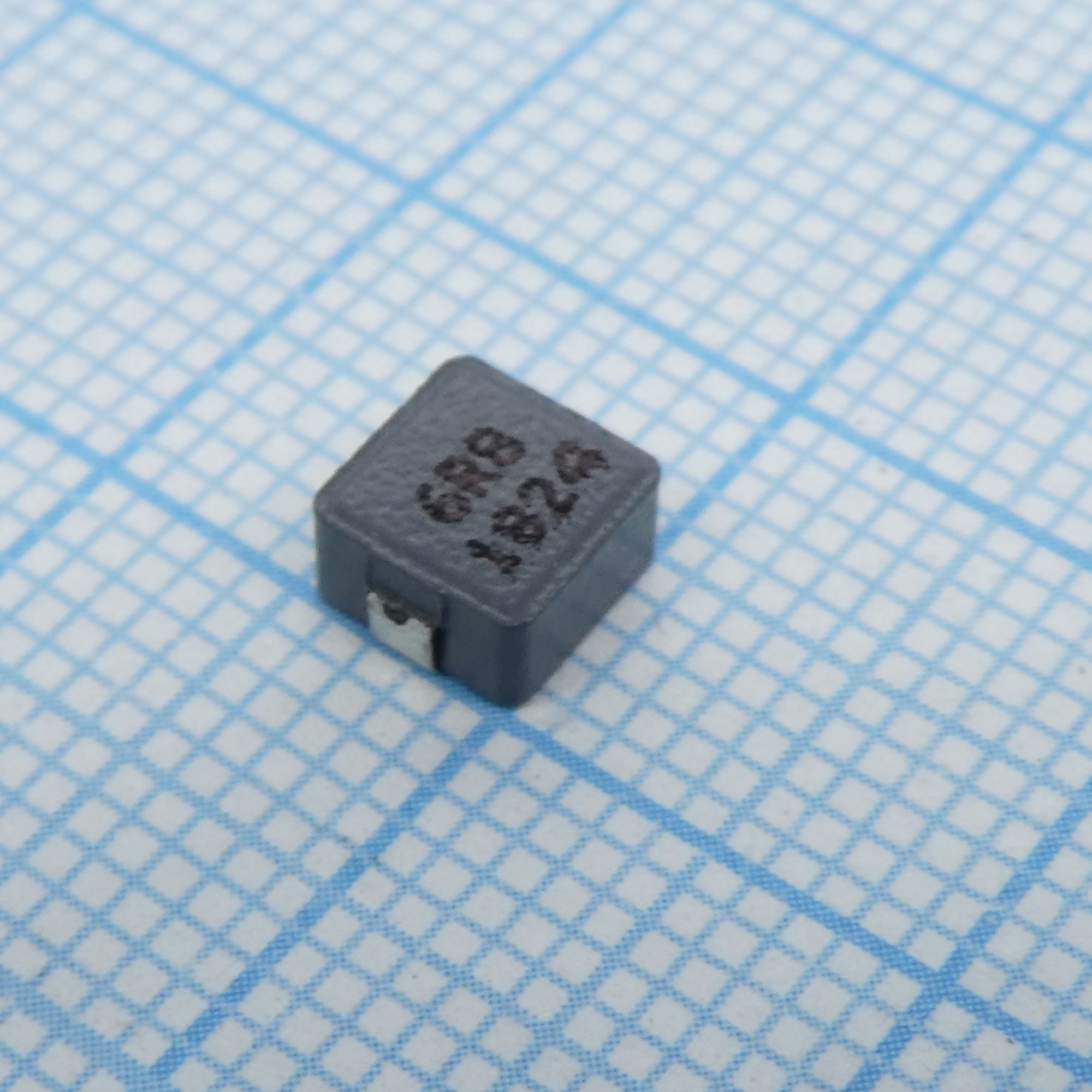 SRP5030T-6R8M - SMD индуктивность проволочная, на ферритовом сердечнике, экранированная 6.8uH 20% 100KHz Powdered Iron 4A 76,2mOhm