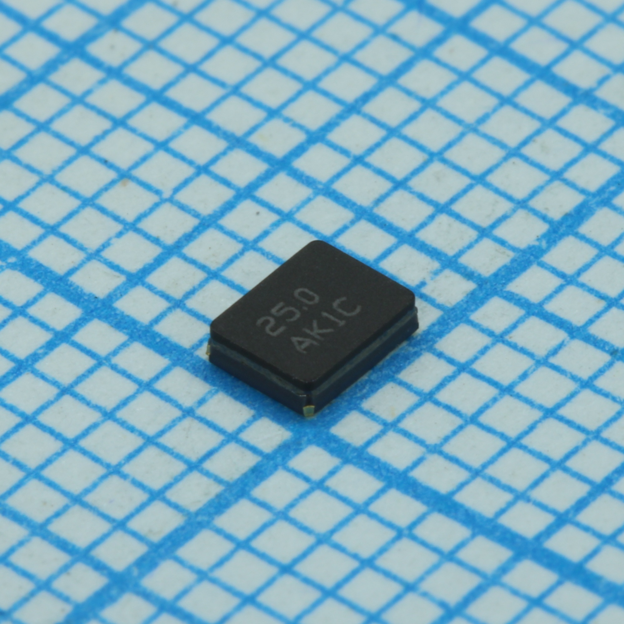 ABM8G-25.000MHZ-4Y-T3 - Резонатор кварцевый, 25000кГц 30ppm 10 пФ