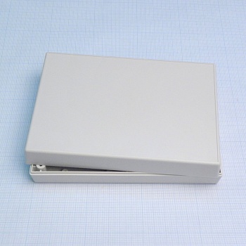 G1208G - Прочный корпус из ABS пластика, светло-серый