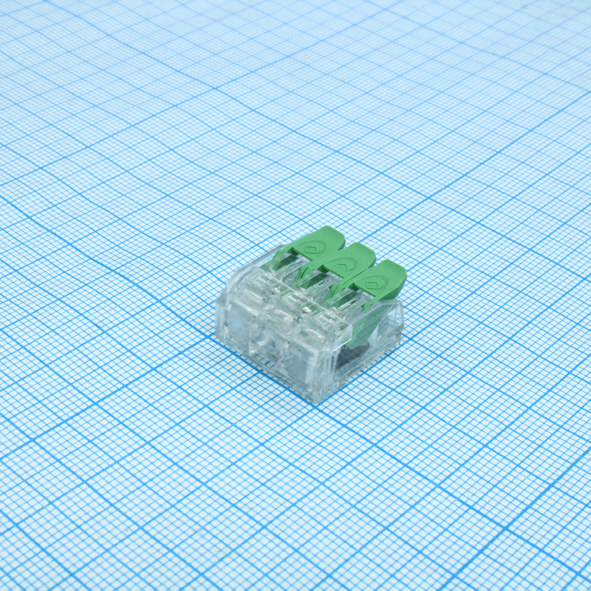 DGBSC-SG01/4-03P(17-00A(H)) - Нажимной клеммный блок для соединения проводов от 0,2 до 4мм2, кол-во контактов 3.Аналог WAGO 221-413.