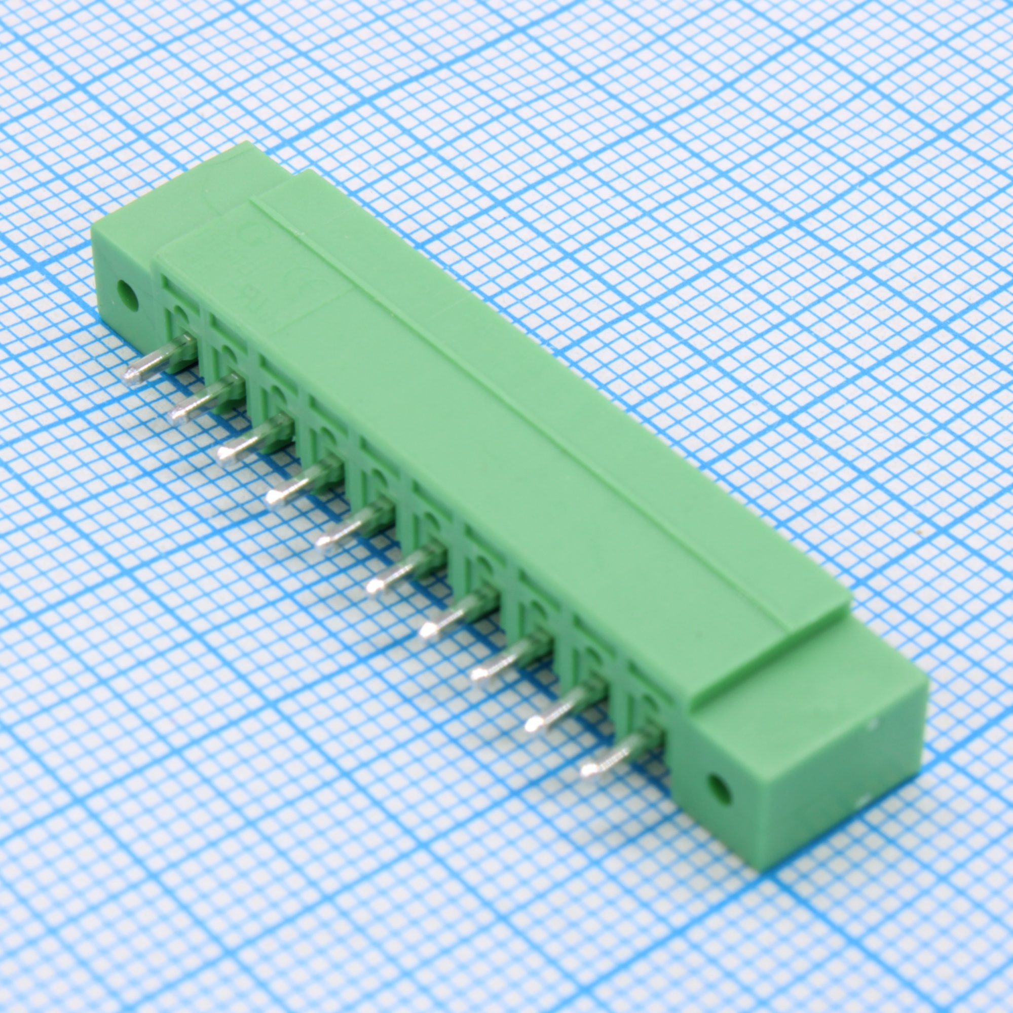 15EGTVM-3.5-10P-14-00 - Разъемный клеммный блок на плату, 10 контактов. Серия 15EGTVM-3.5