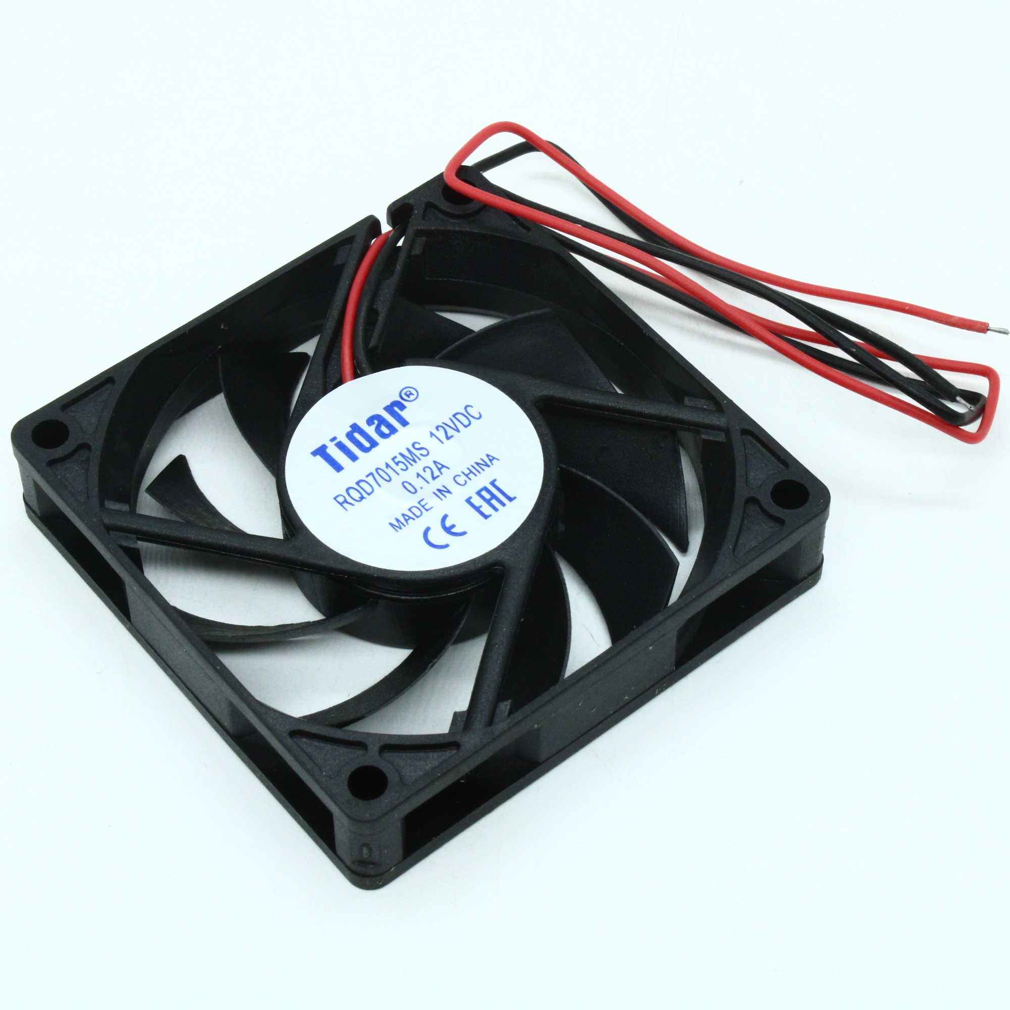 RQD 7015MS 12VDC - Вентилятор 12В 70x70х15мм, 2000 об/мин., 37.8м3/час, 25.5дБ, подшипник скольжения, тип вывода - провод