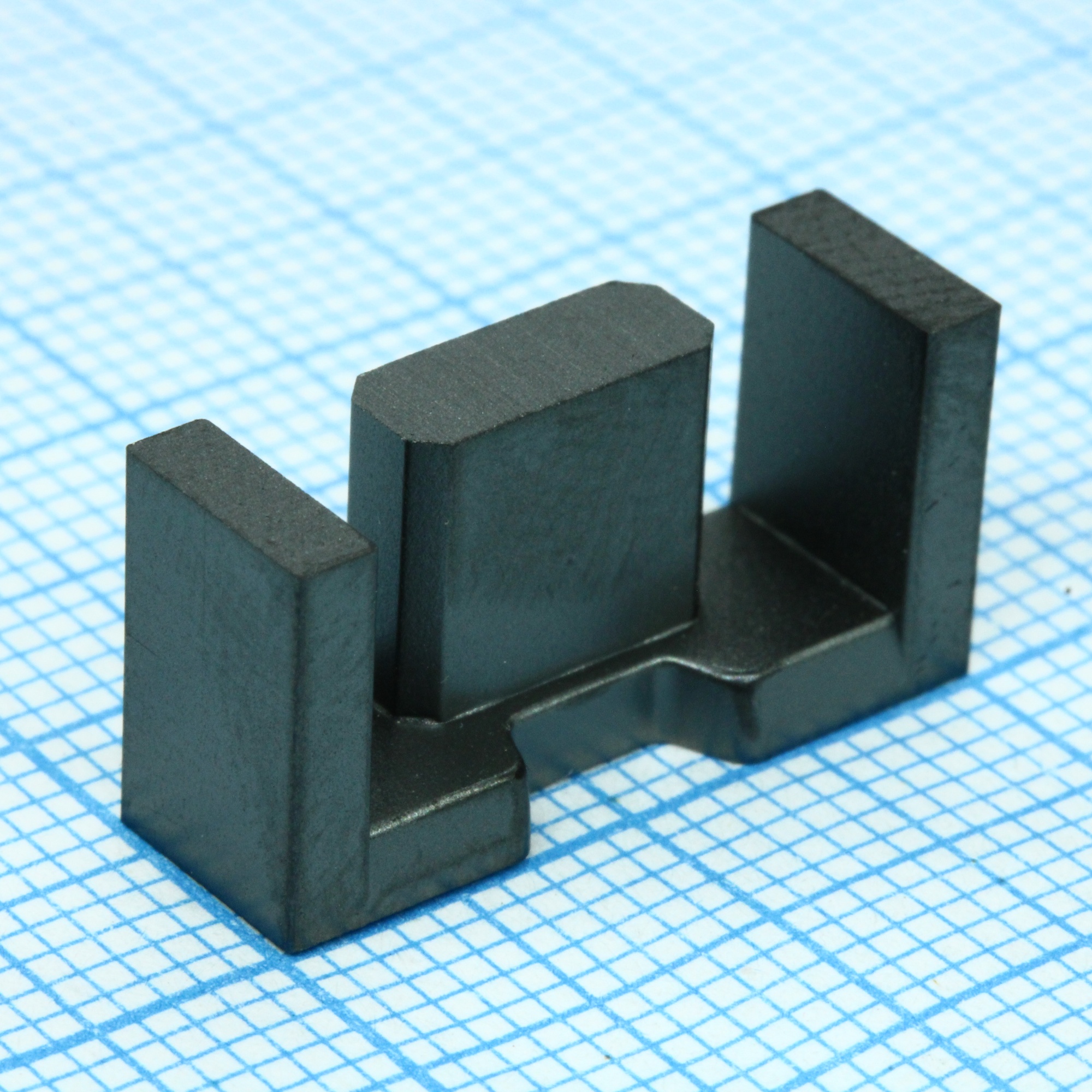 B66417U0160J187 - Сердечник с зазором EFD 20/10/7 N87 160 нГн