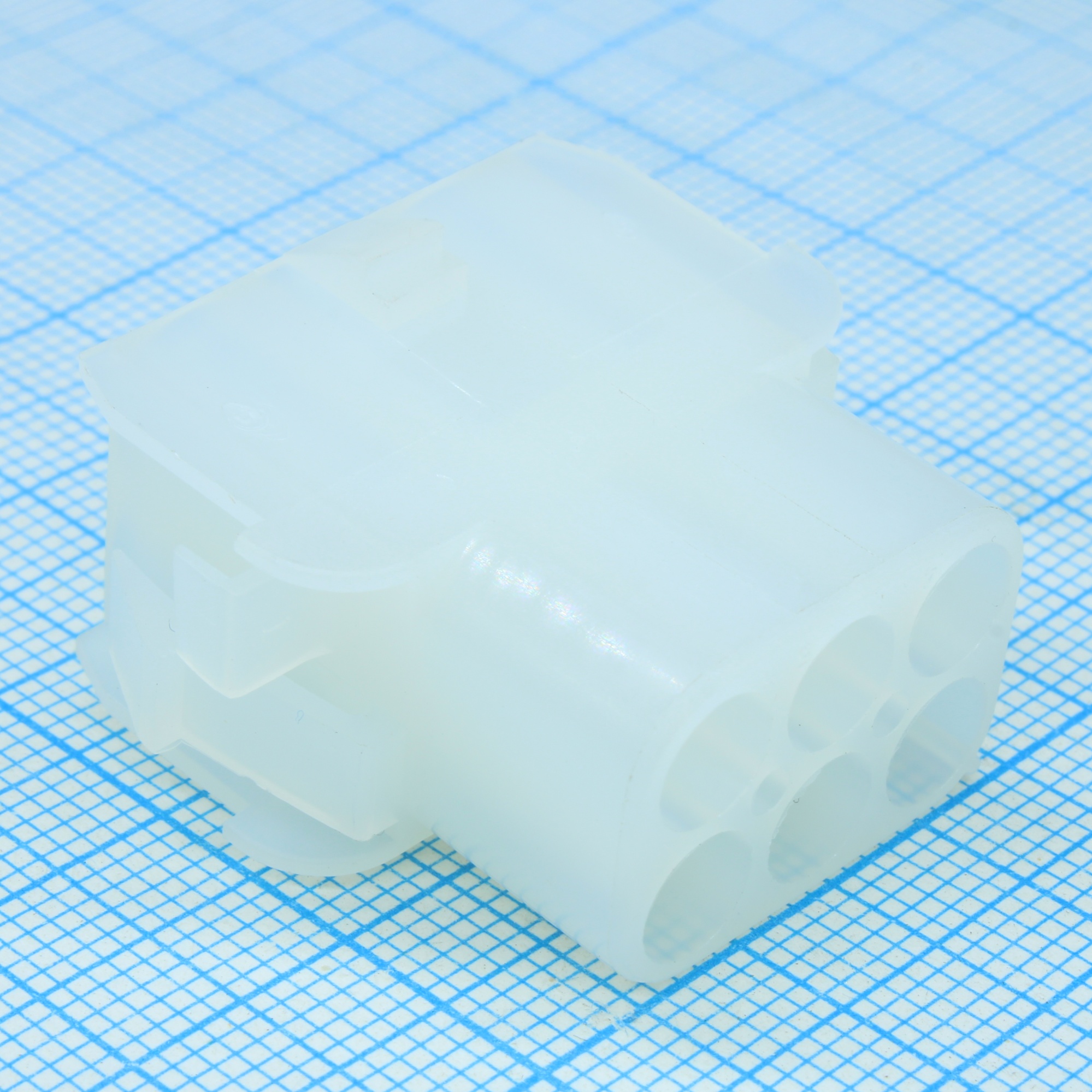 CKK3061-2.1-11B - Корпус разъема на провод 6 контактов негерметичный, male, Universal MATE-N-LOK Series