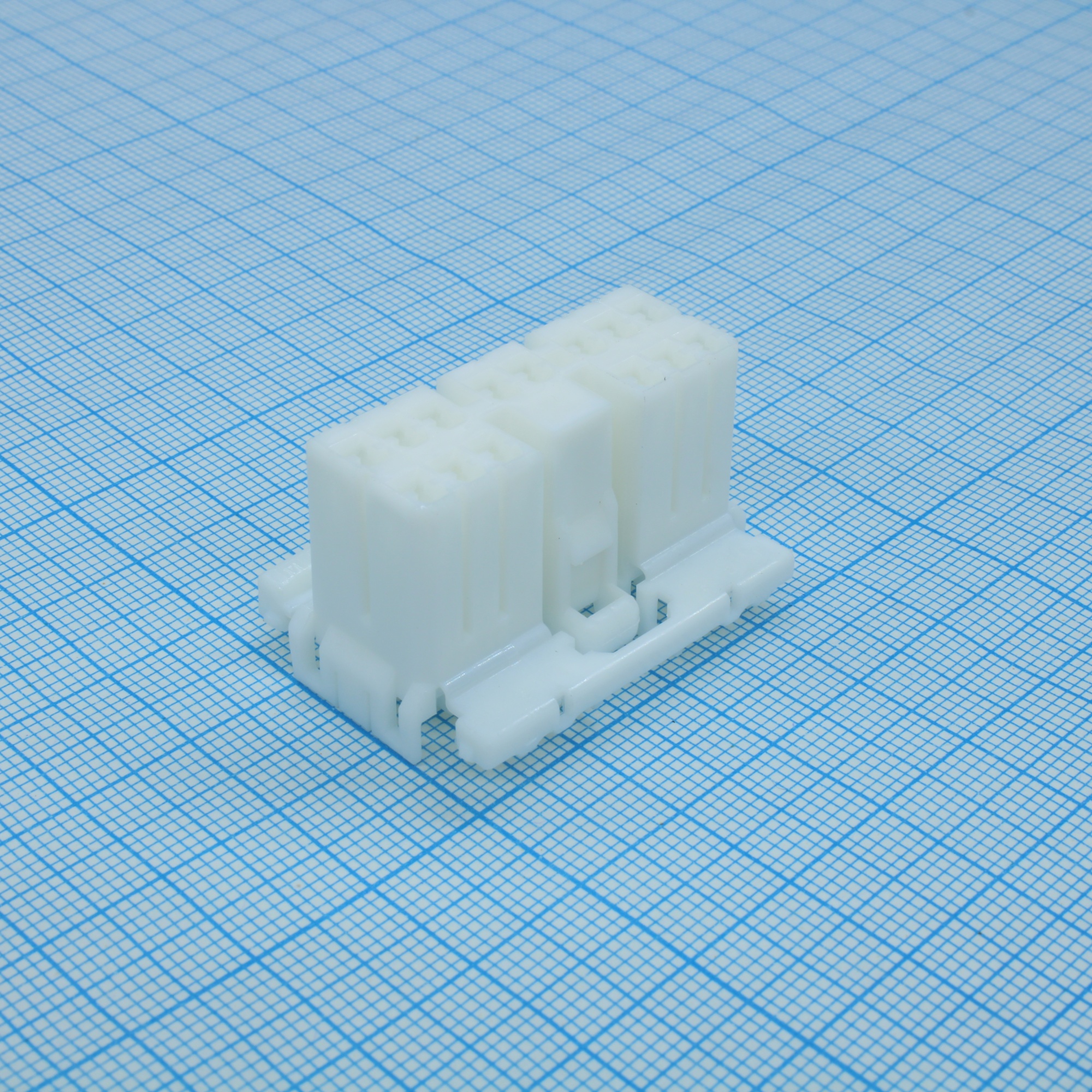 173852-1 - Кожух разъема  PL 14 контакт(ов) белый обжим кабеля автомобильного применения лоток