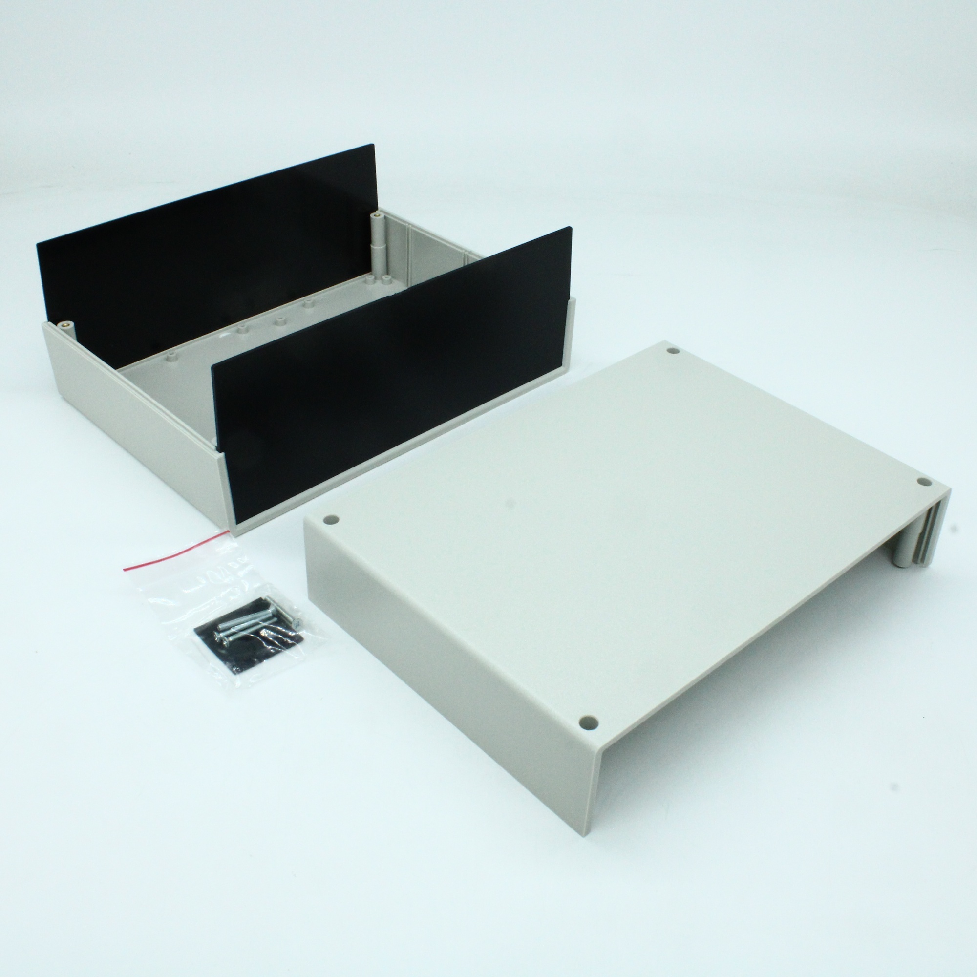 G749 - Пластиковый корпус