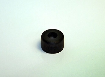 RF-4010 - Круглая резиновая ножка черного цвета, отверстие под винт М3