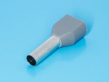 TIC2-4.0-12 - Наконечник 12мм для обжима двух многожильных кабелей 4,0мм, изолированный, кратно 100шт.