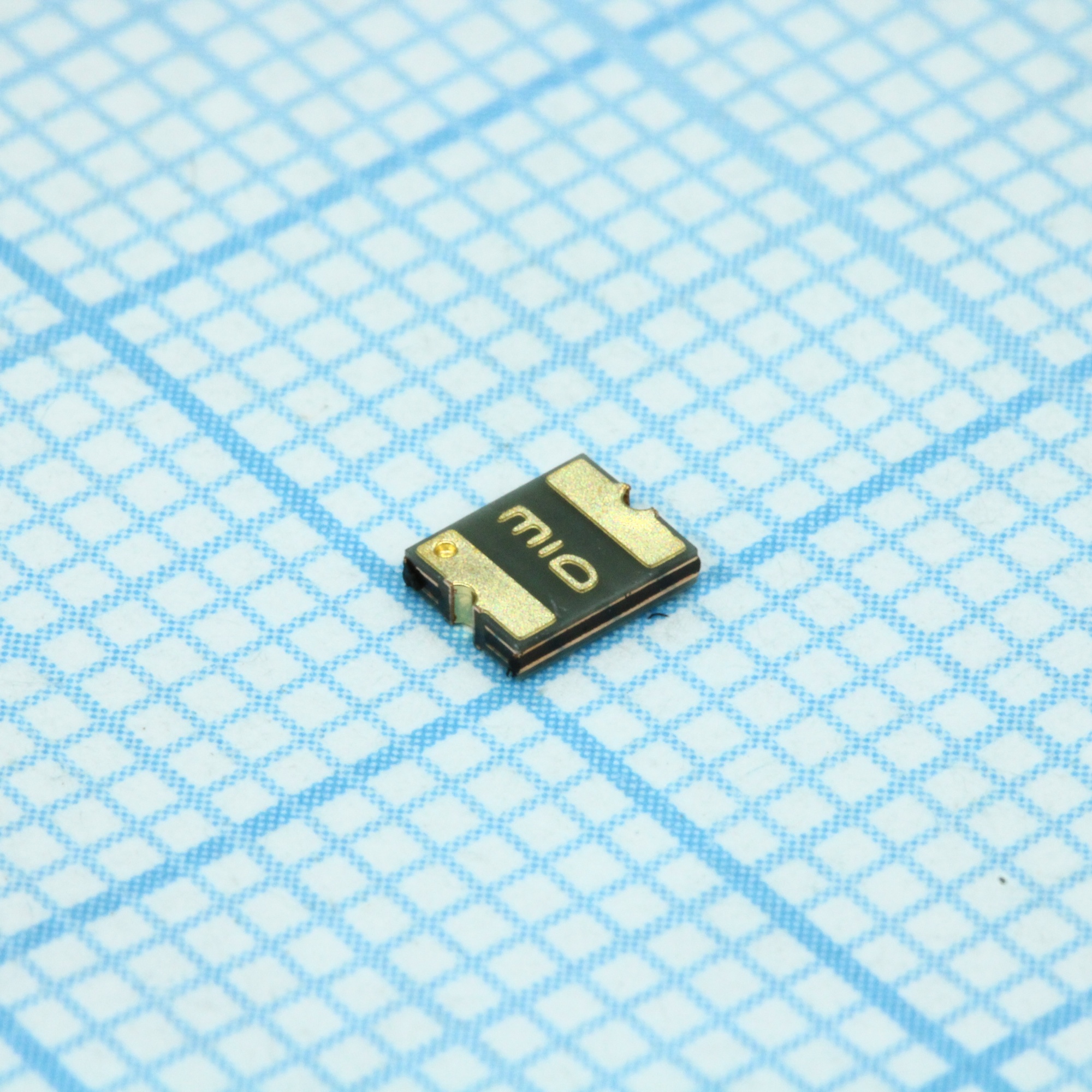 MF-USMF035-2 - Самовосстанавливающийся предохранитель PTC 0.35A(hold) 0.75A(trip) 6V 40A 0.6W 0.2s 0.2Ohm SMD Solder Pad 1210 T/R Automoti