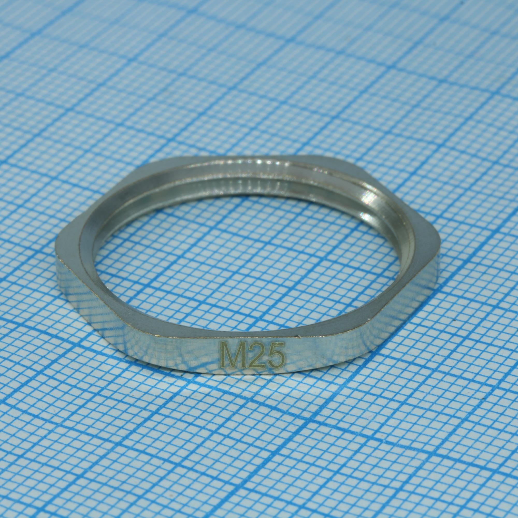 DLM-M25M (metall) - Гайка для кабель ввода DDL-M25M (metall)