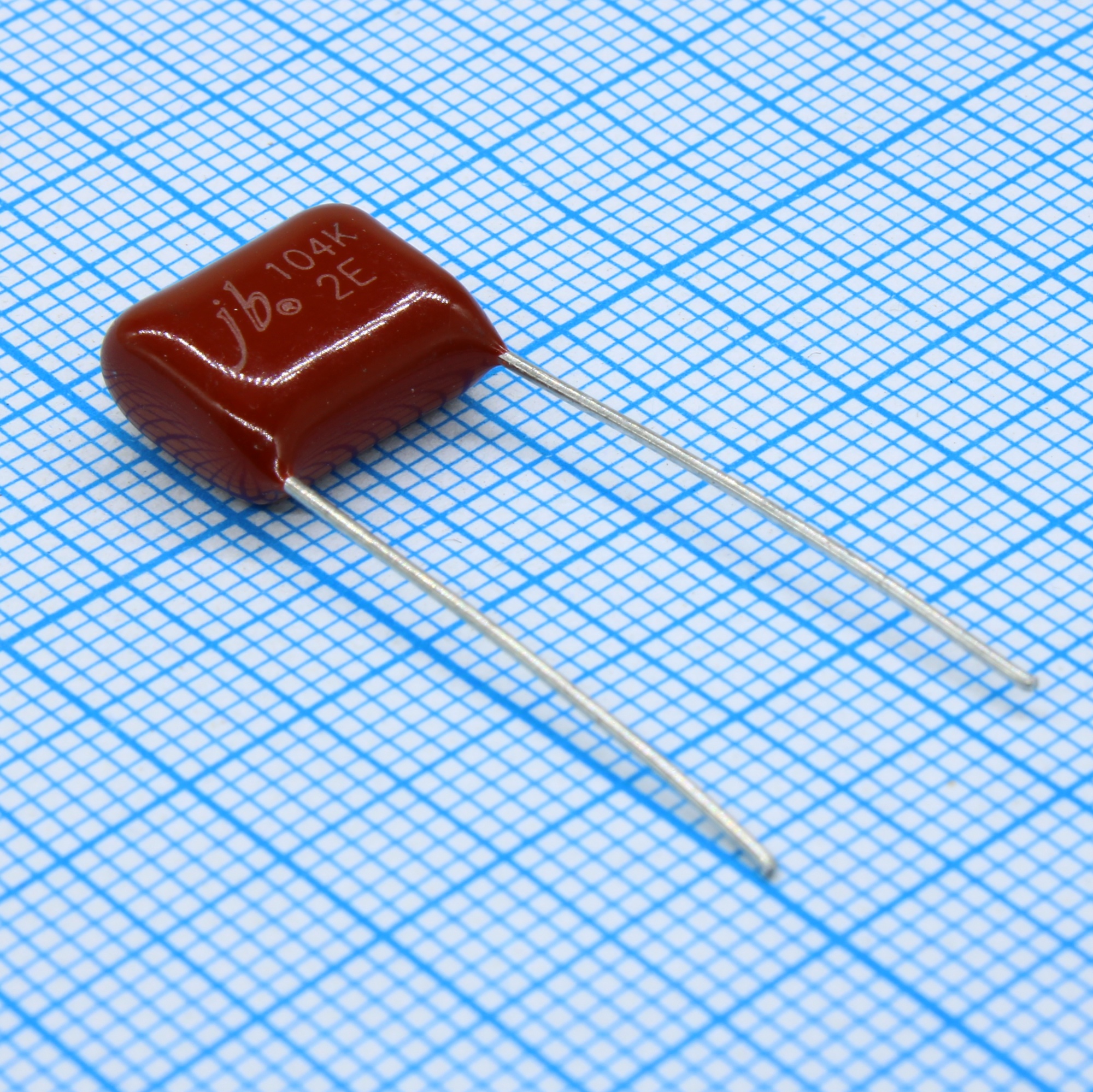 JFB02E104K100000B - Конденсатор металлоплёночный полиэтилентерефталатный 0.1мкФ 250В ±10% (14х7х10.8мм) шаг выводов 10мм 85°С россыпь