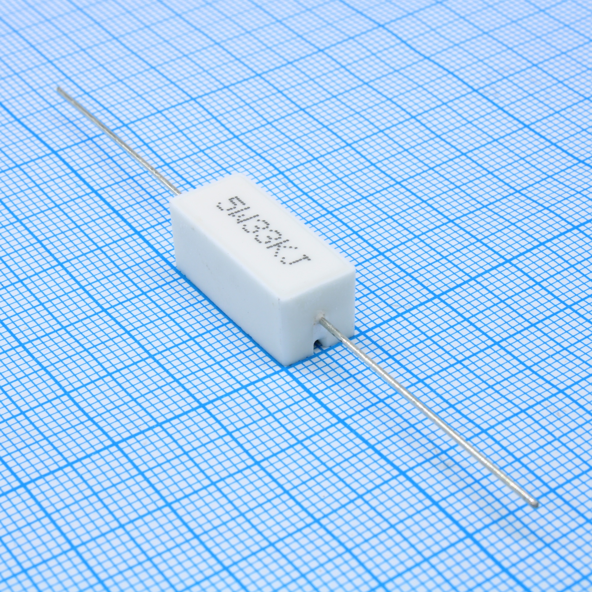 SQP50033KJBP - Резистор керамический цементный аксиальный (SQP) 5Вт 33кОм ±5%