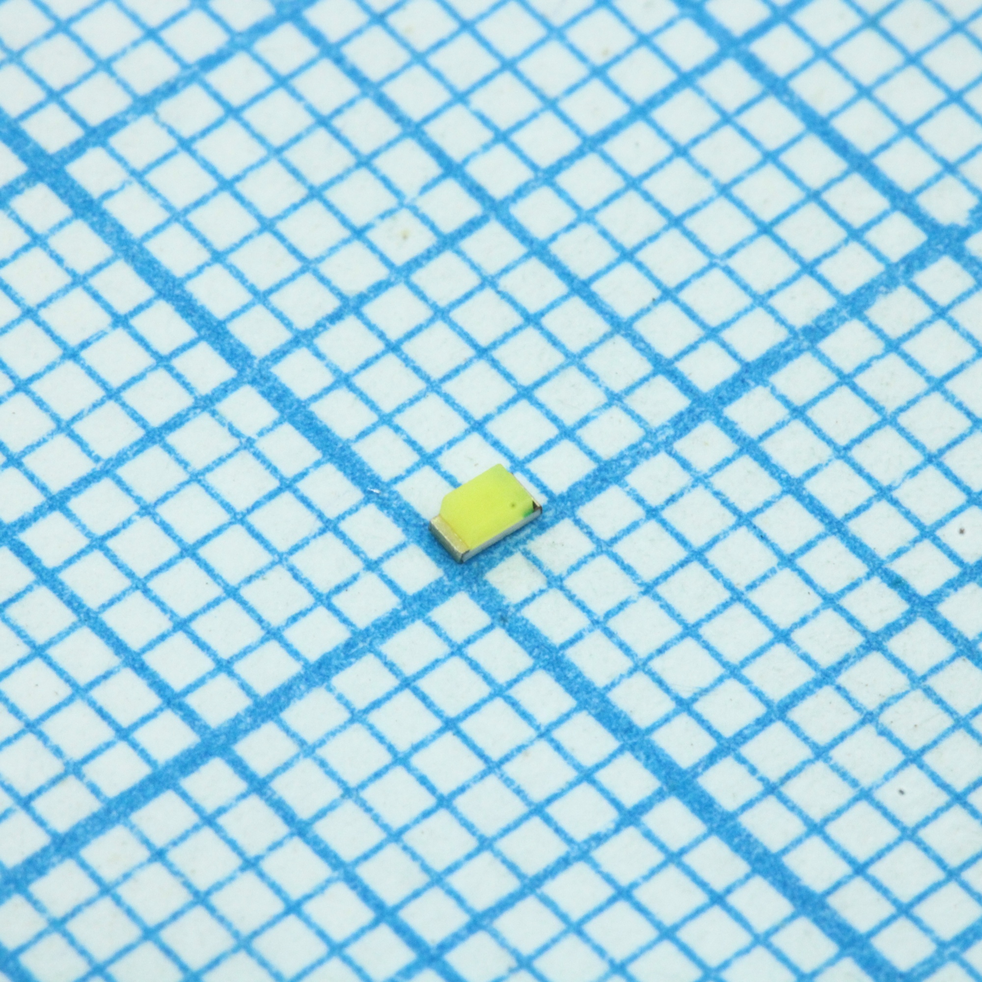 HL-PST-1608H233W (6000K) - Светодиод smd 1,6х0,8мм/белый//6000-7000K/460-600мкд/2.7-3.3v,  If=10mA/130°