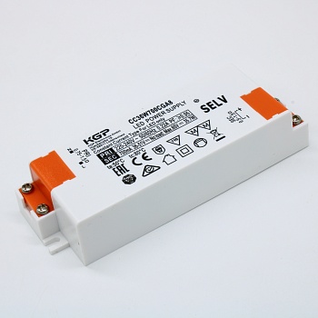 CC36W700CGA8 - AC-DC, 36Вт, токовый выход, вход 198…264В AC, выход 700мА/36…51В, ККМ, в кожухе 118х42,5х24мм, -20…+50°С
