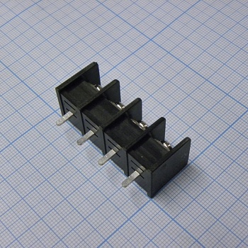 DG65C-B-04P-13-00A(H) - Барьерный клеммный блок 4 контакта. Серия DG65C-B