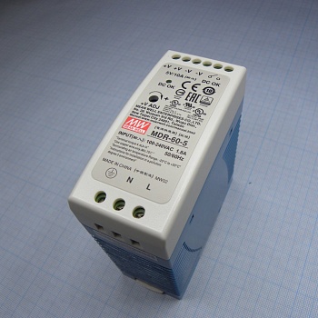MDR-60-5 - Преобразователь AC-DC на DIN-рейку  50Вт, выход 5В/0…10A, рег. вых 5…6В, вход 85…264V AC, 47…63Гц /120…370В DC, изоляция 3000В AC, в кожухе  40х90х100мм, -20…+70°С
