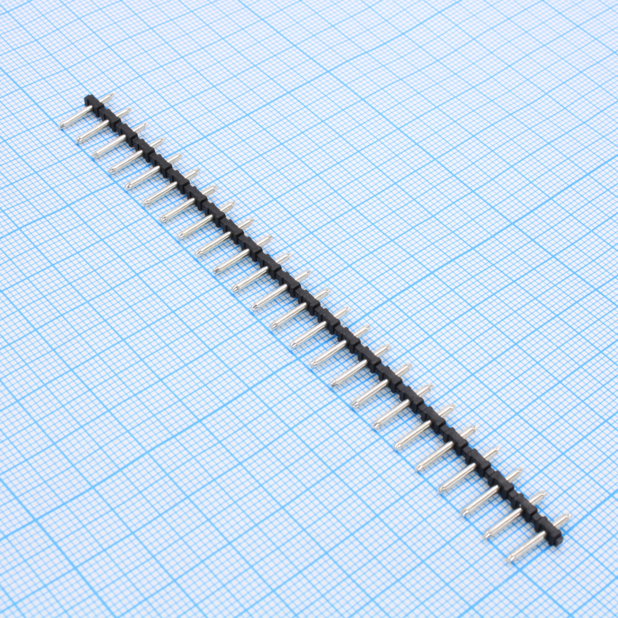 GT332J-5.0-24P-13-00 - Винтовой клеммный блок с защитой провода, 24 контакта. Серия GT332J-5.0