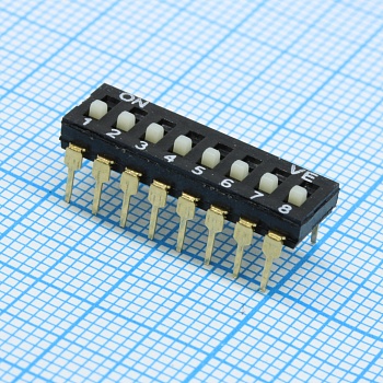 L-KLS7-KM-08-N-00 - DIP-переключатель 8 групп чёрный монтаж в отверстие шаг 2.54мм 0.025A 24В с выступающим движком