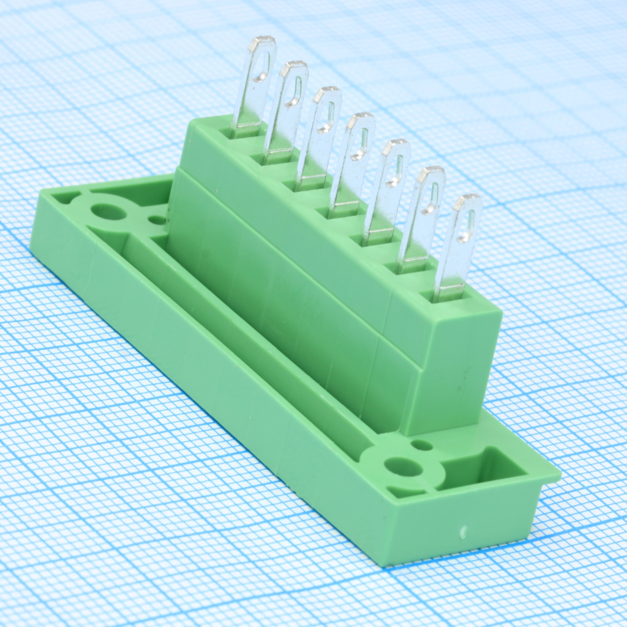 2CDGB-5.08-07P-14-00A(H) - Блок клеммный соединительный на панель 7 контактов серия  2CDGB-5.08