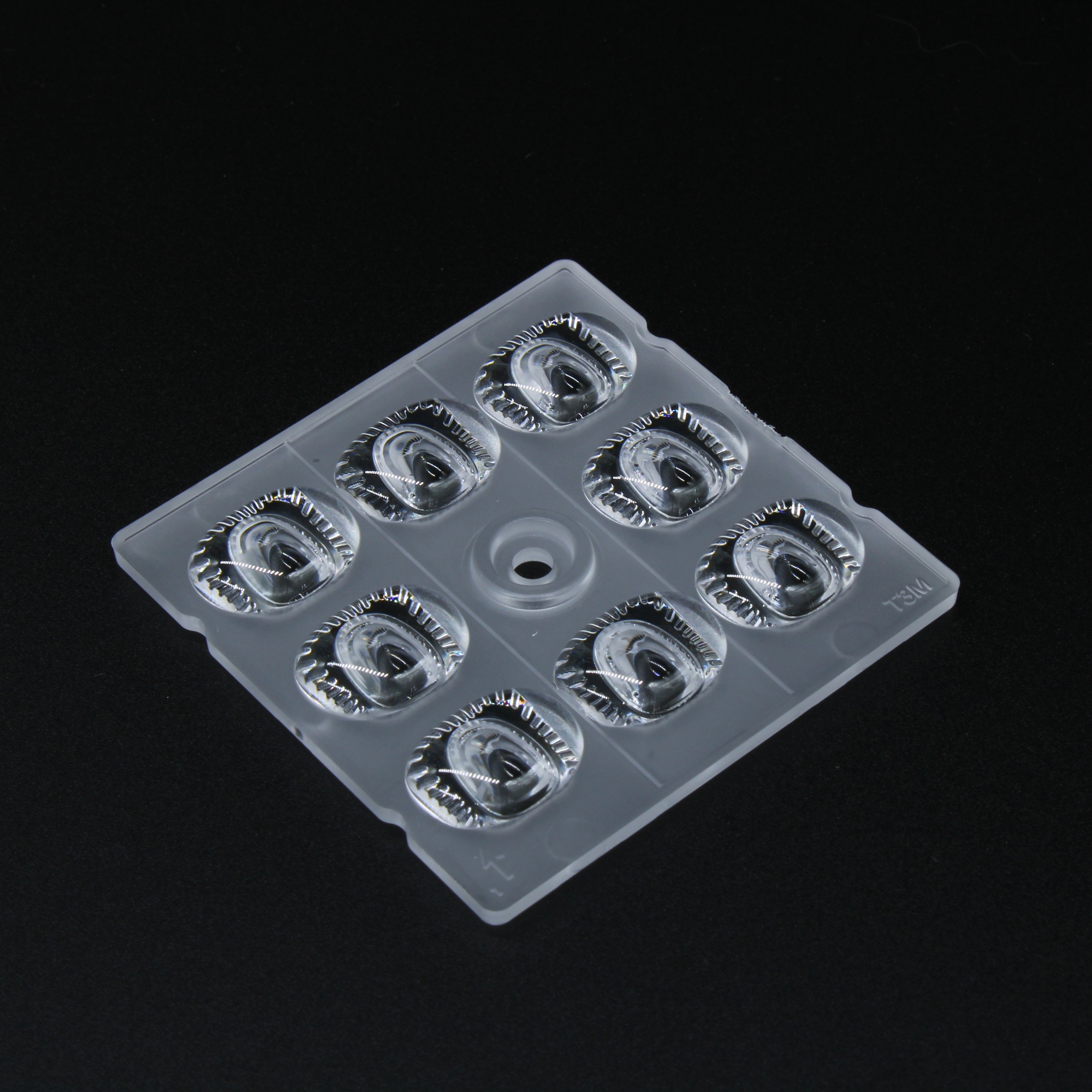 AJST50D8LEDT3M - Групповая квадратная линза на 8 светодиодов 5050/3535/3030 , диаграмма T3M,  50x50mm   H:4.79mm, PC