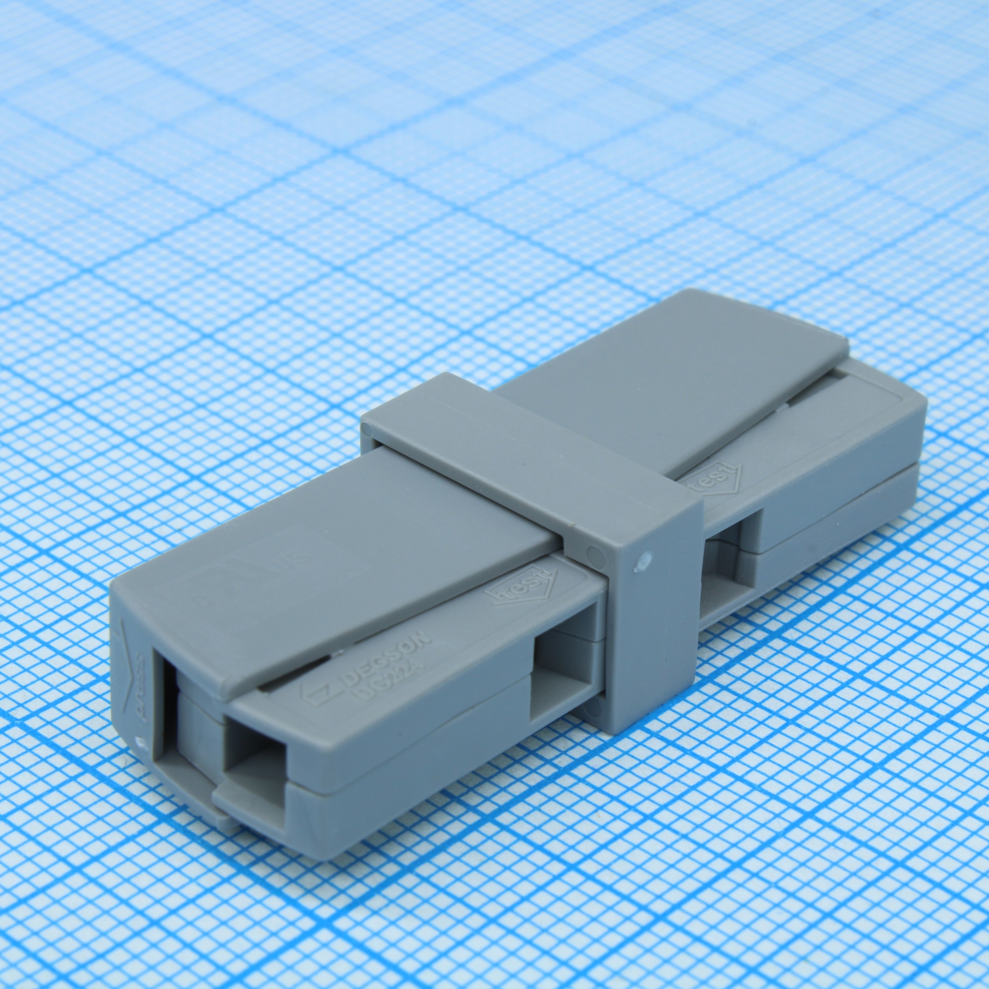 DG224-8.0-01P-11-00A(H) - Электромонтажный клеммник для соединения 2-х проводов.