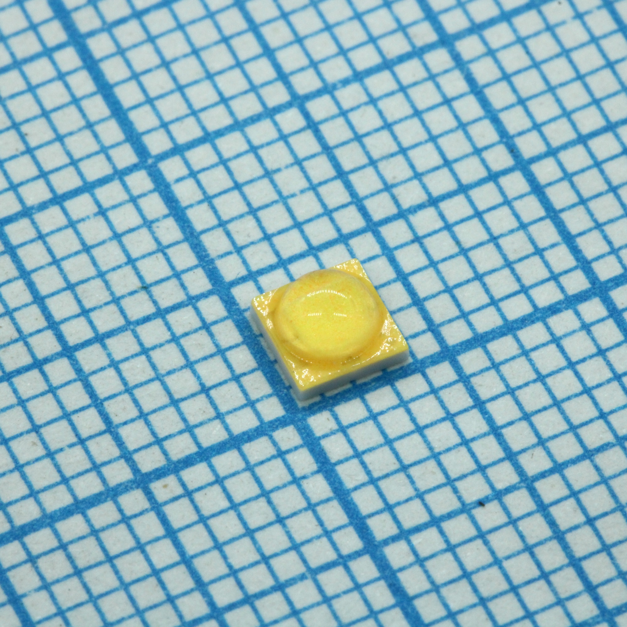 HL-C3535K9W1GA(Ra2)-FC (4000K) - Светодиод smd 3,45х3,45мм/белый/4000К/155Лм при 350мА или 260Лм при 700мА/ Ifmax=1200mA/ 4Вт/2.8В/ CRI=80/ 130°