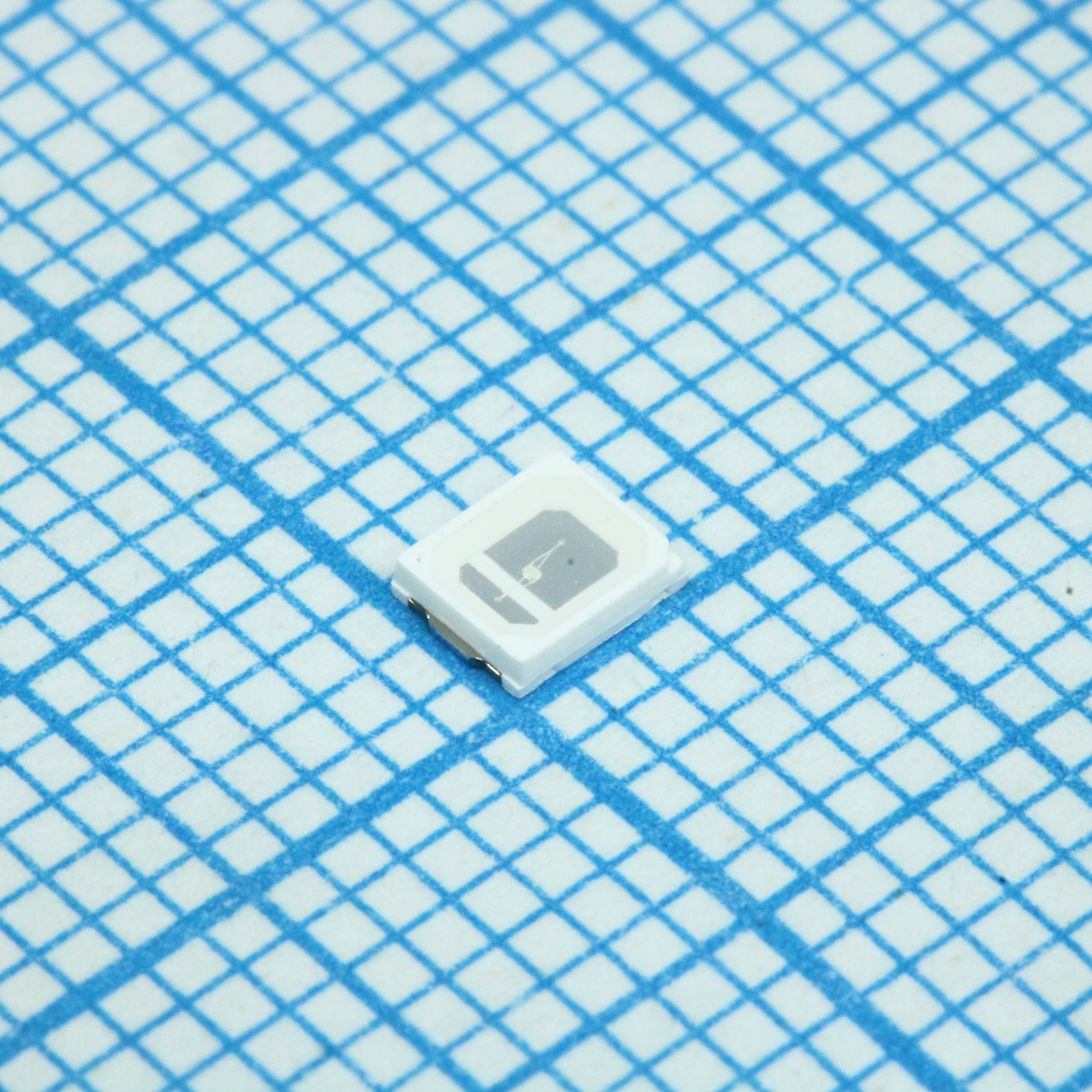 HL-A-2835H392BC-S1-08HL - Светодиод smd 2,8х3,5мм/синий/470нм/350-460мКд при 20мА/максимальный ток 30мА/0.06Вт/2.8-3.4v/120°