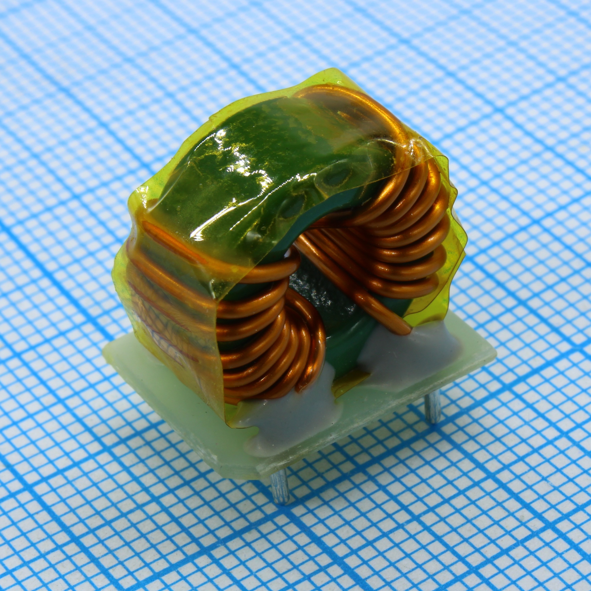 FL2D-60-451 - Дроссель синфазный 2x450uH, 12A, 2x9mOhm, 18x15x17мм, -40…+105°С