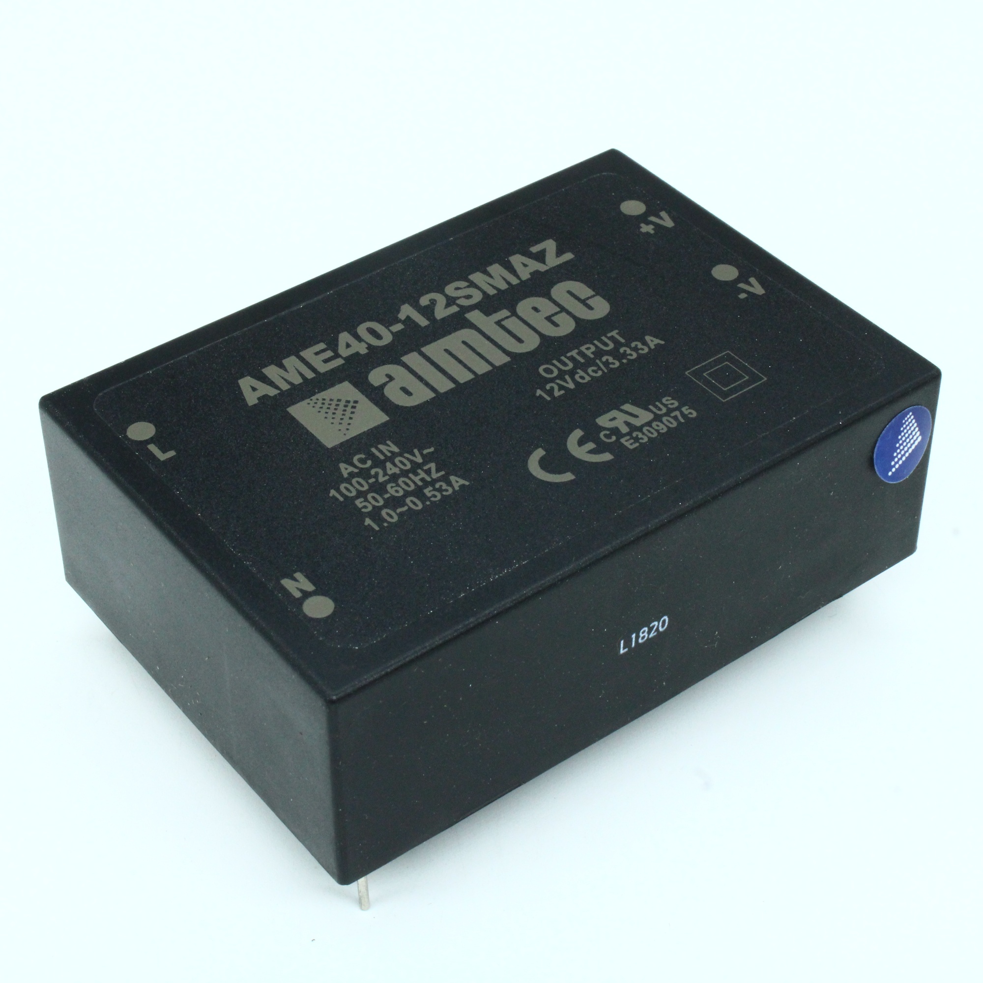 AME40-5SMAZ - AC/DC, 40Вт, вход 90…264В, выход 5В/8А, изоляция 4000В AC, КПД 80%, максимальная емкостная нагрузка не более 8200мкФ, 90.5x63x30мм, -40…85°C, пластик