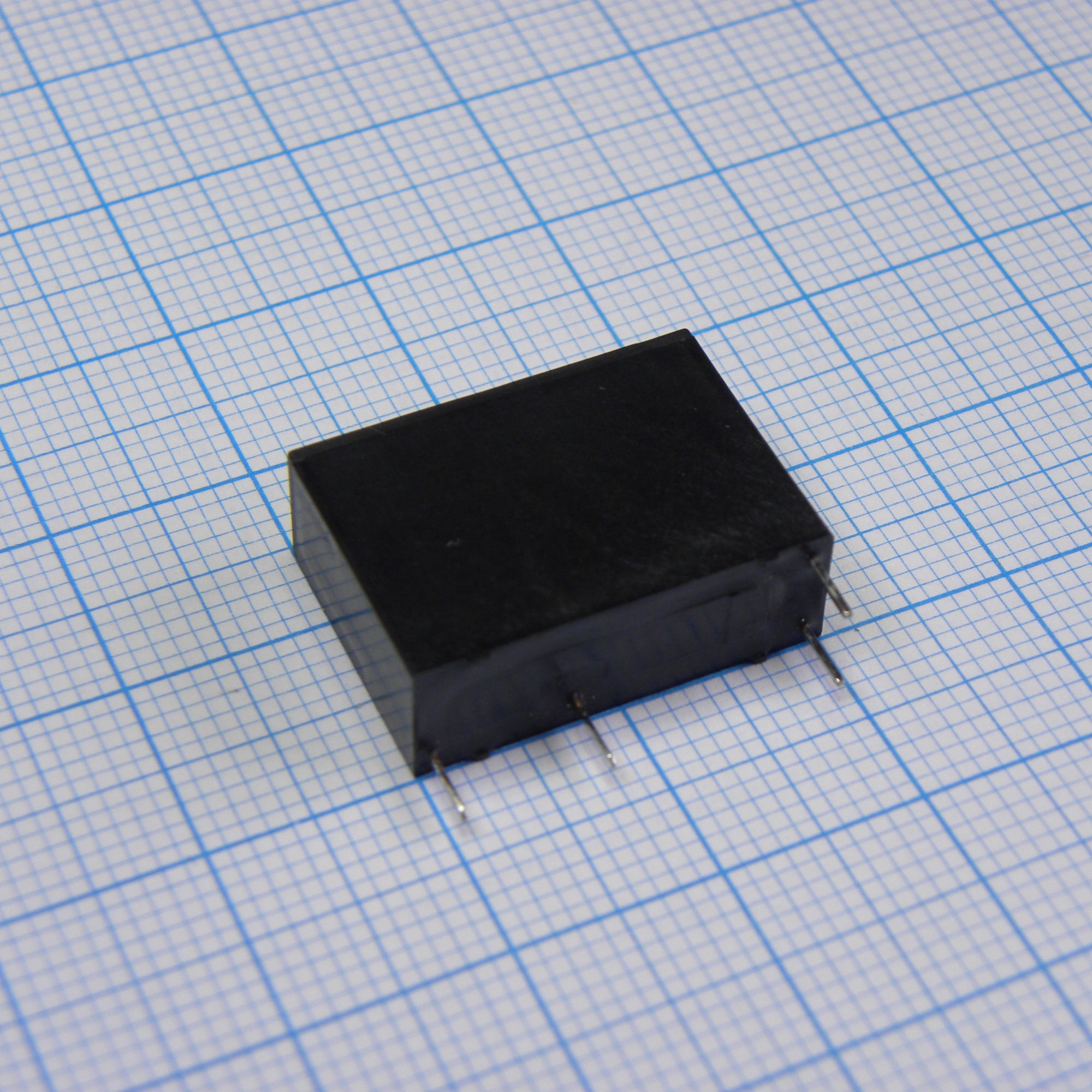 G5NB-1AE-24DC - Универсальное реле, серия G5NB, силовое, без защелки, SPST, 24В DC, 5А