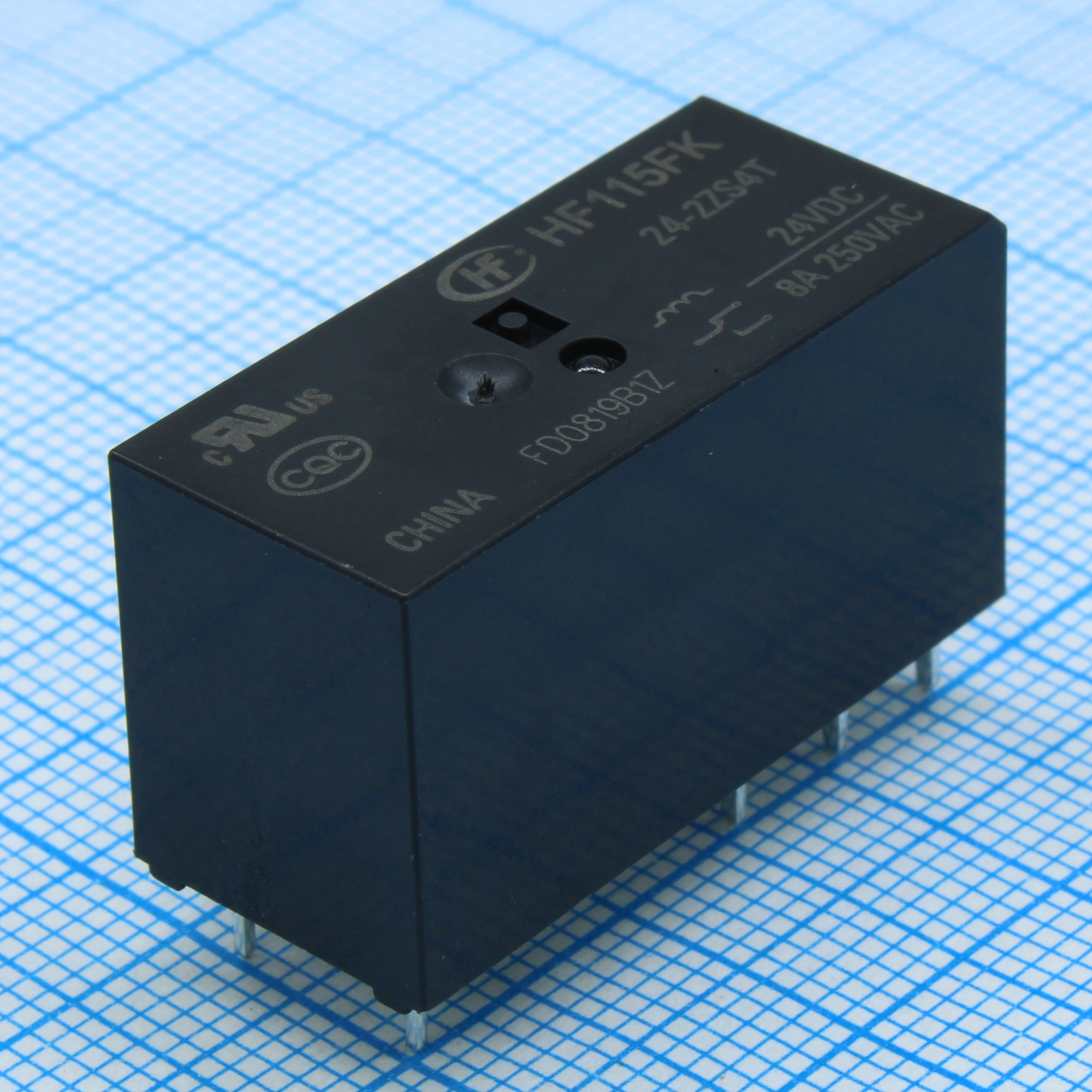 HF115FK/24-2ZS4T - Реле силовое, 24VDC, 5А, 2переключения