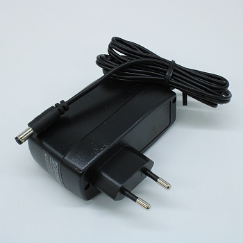 SGA60E05-P1J - AC-DC, 30Вт, сетевой адаптер, выход 5В/6А, вход 90...264В AC, 47...63 Гц, изоляция 4200B DC, 93.5x35x51.5мм, -20...+50C, евровилка, выходной разъем 11мм, диам. 5.5х2.1мм