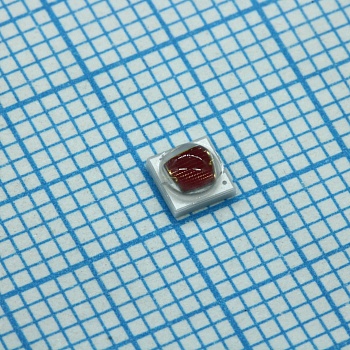 HL-C3535K15R3GA-ZW - Светодиод smd 3,45x3,45x2,15мм/ красный/ 660нм/ 70лм (1050мВт, 5.5 umol/s) при 700мА/ 2,4Вт/ 2.2В/ Ifmax=1000мА/ 130°