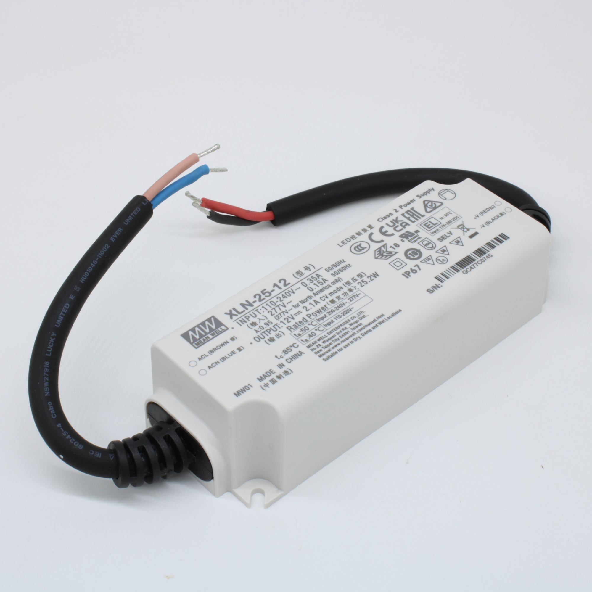 XLN-25-12 - AC-DC LED-драйвер, CV, 25.2Вт, вход 100…305В AC, 47…63Гц, выход 12В/2.1А, изоляция 3750В AC, IP67, 114х44х32мм, -25…+85°С