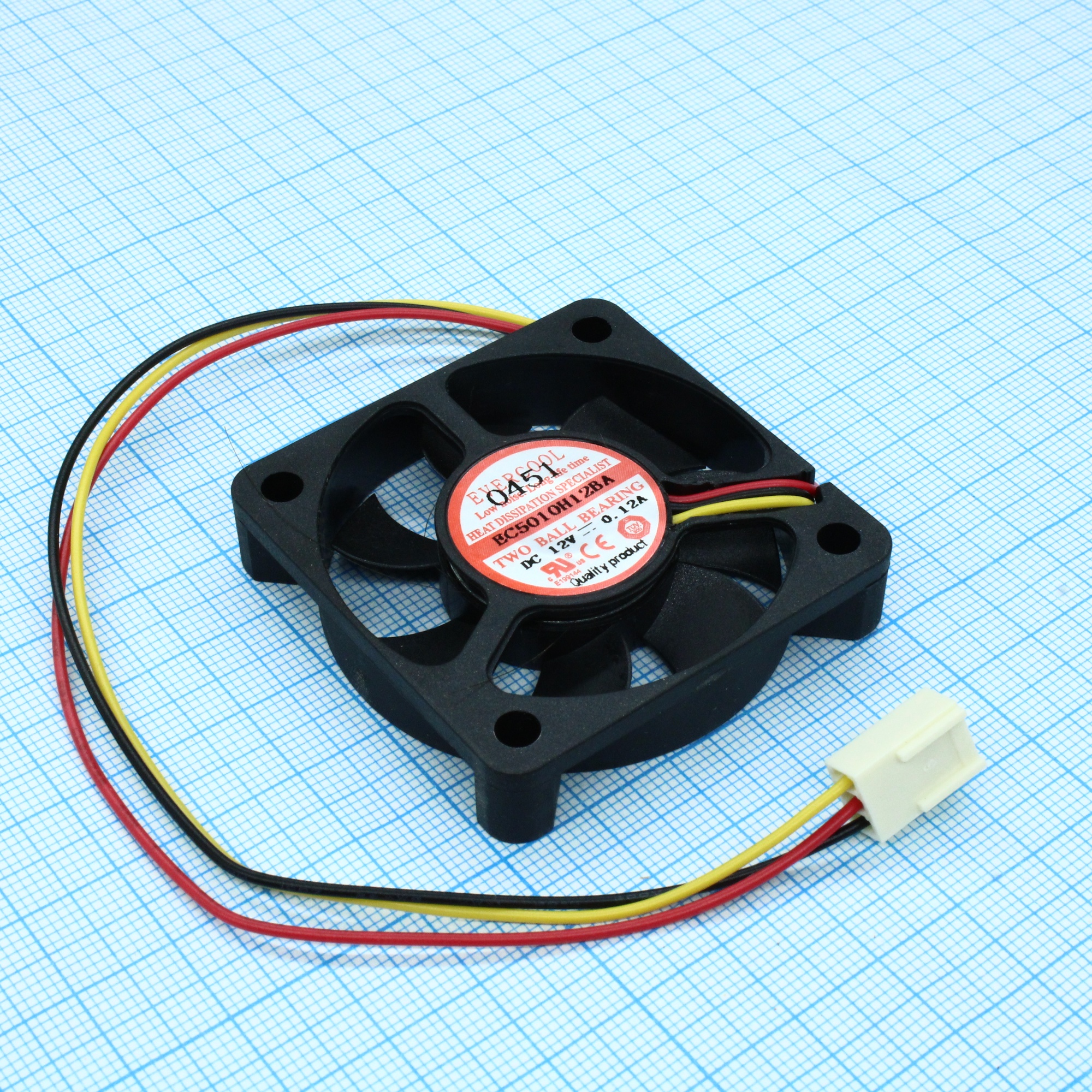 EC5010H12BA - Вентилятор 12В, 50х50х10мм, подшипник качения, 5000 об/мин 3 вывода