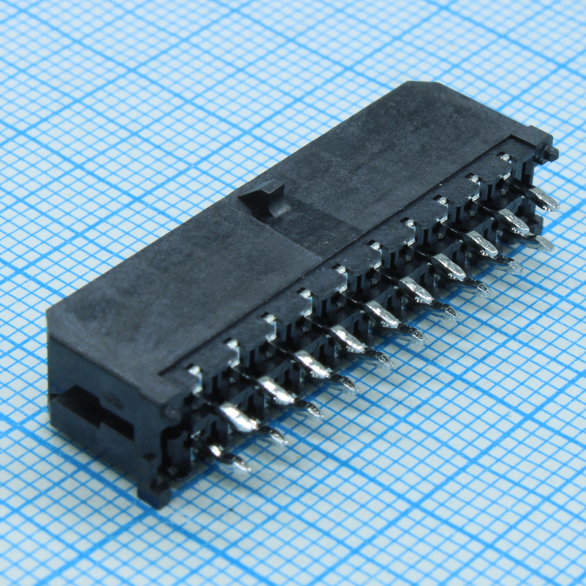 430452012 - Разъем провод<-->плата, 20 контактов, Штыревой Разъем 3 мм, серия Micro-Fit монтаж в отверстие лоток