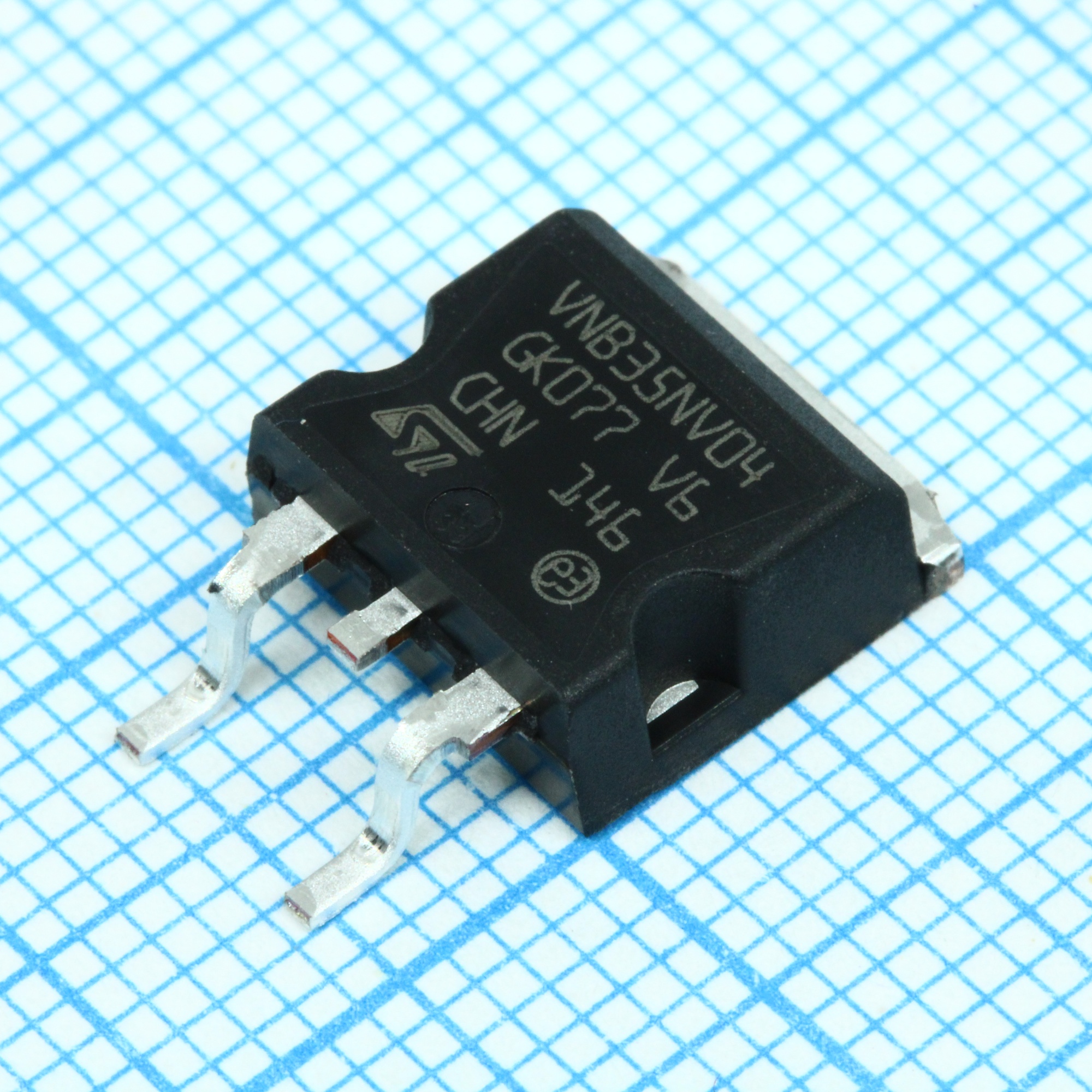 VNB35NV04TR-E - Ключ силовой MOSFET OMNIFETII 40В 30A D2PAK