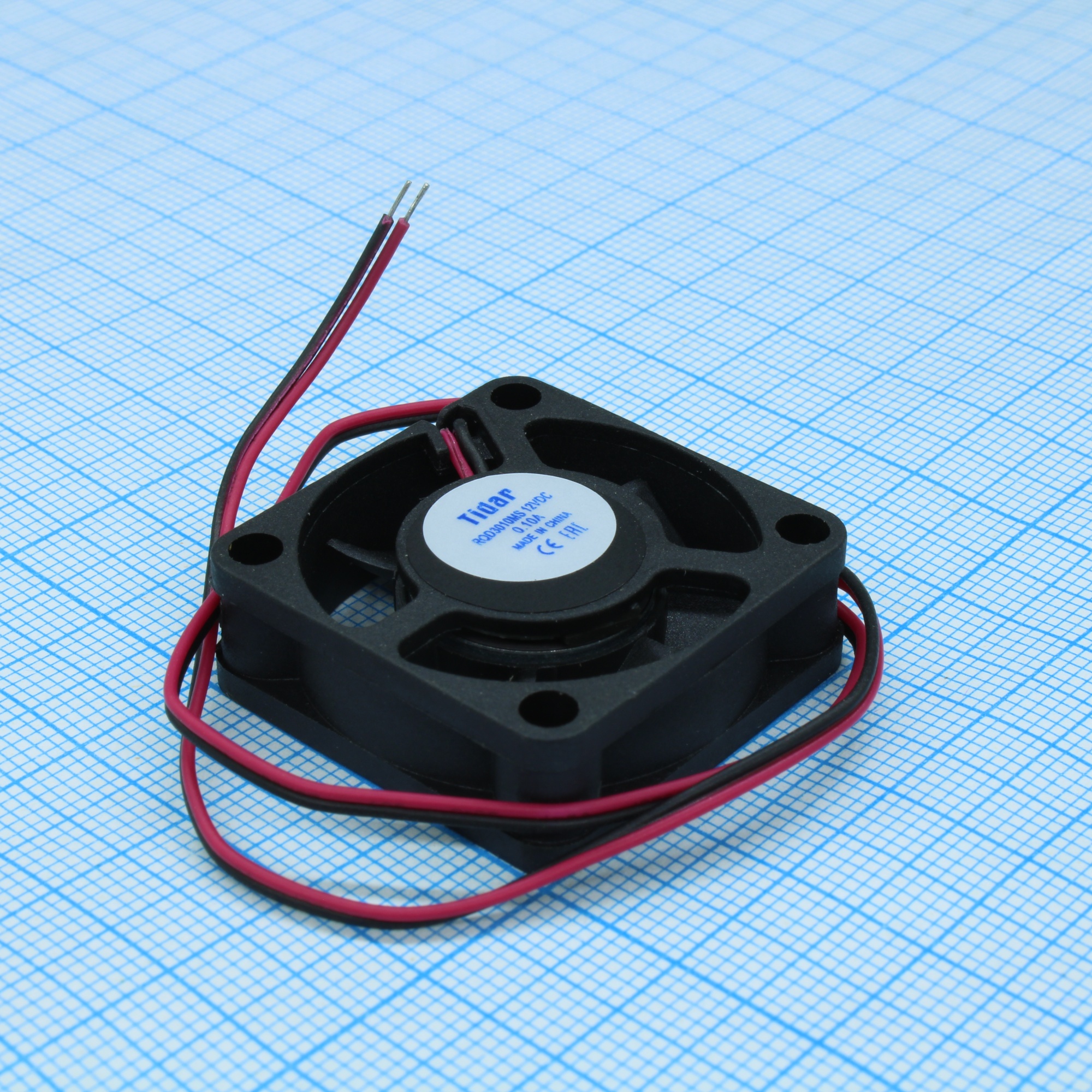 RQD 3010MS 12VDC - Вентилятор 12В 30x30х10мм, 8000 об/мин, 0.091м3/мин, 23дБ, подшипник скольжения, тип вывода - провод