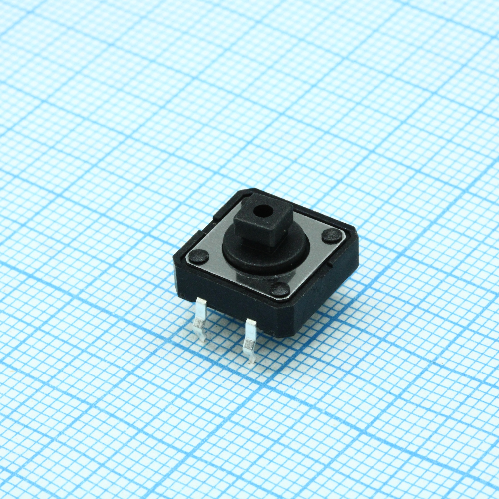 L-KLS7-TS1204-7.3-180 - Кнопка тактильная 12х12х7.3мм 180гр 0.05А 12В 100000 циклов монтаж в отверстие