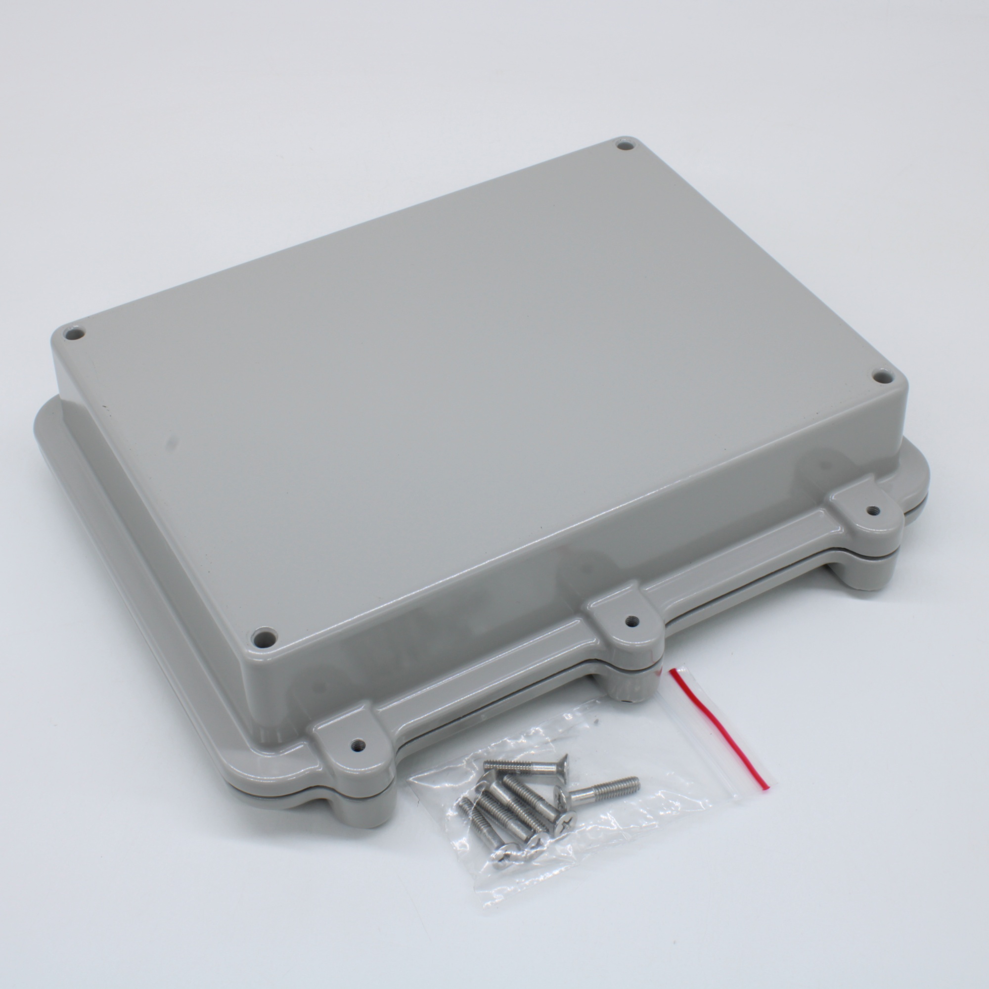 HQ017SLG - Алюминиевый герметичный корпус светло-серого цвета