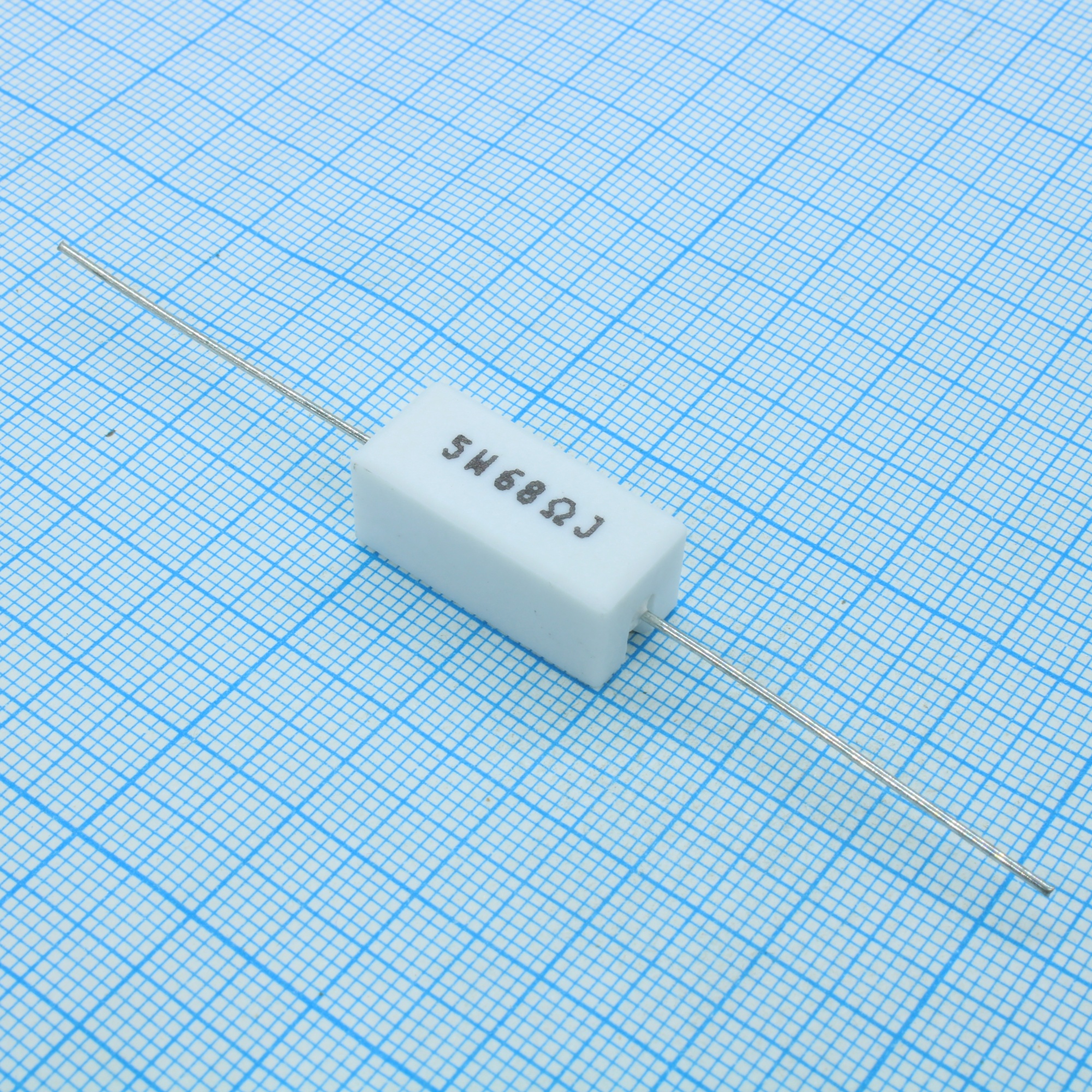 SQP5WJ68RB - Резистор цементный аксиальный 68Ом ±5% 5Вт