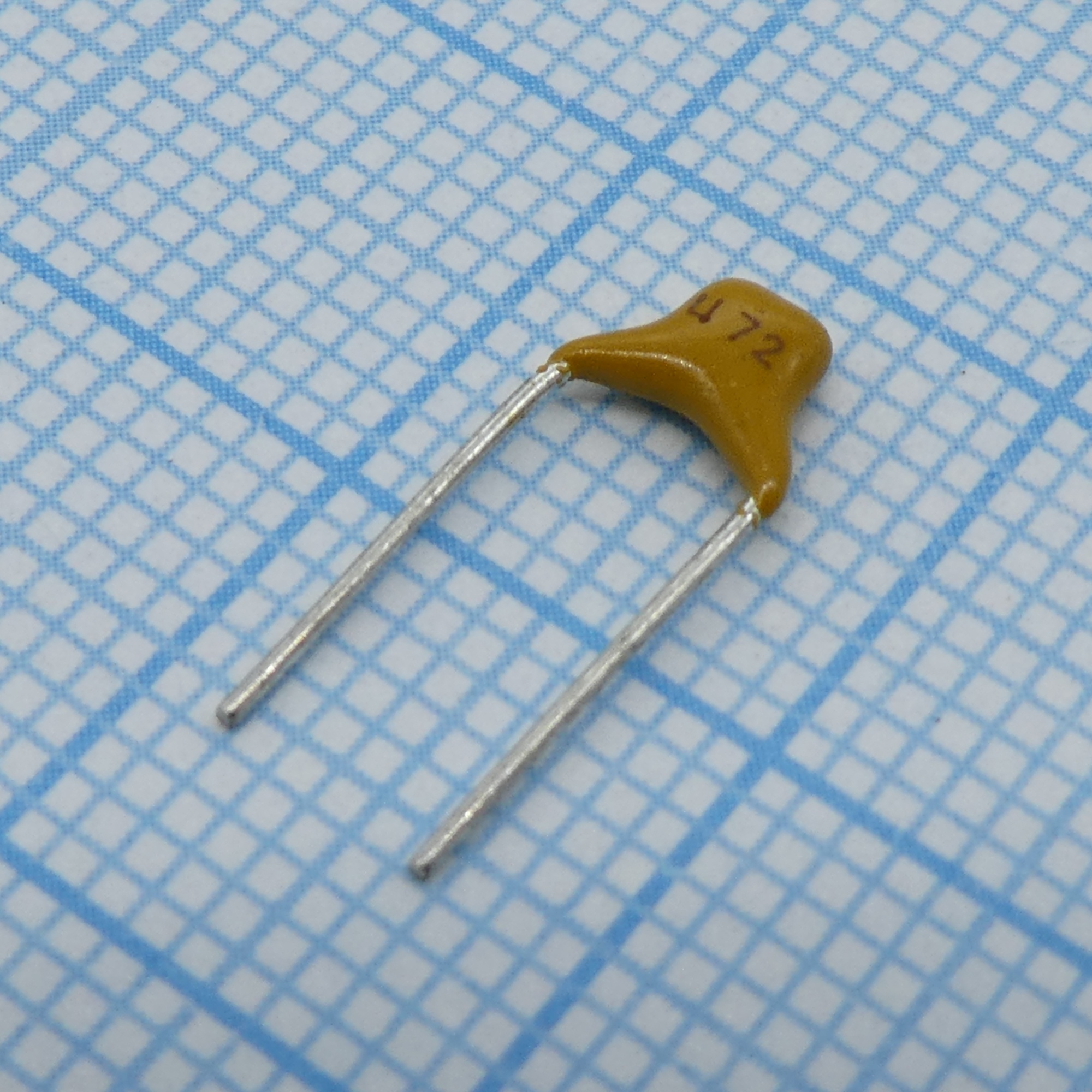 TS170R1H472K8BBB0R - Конденсатор керамический многослойный 4700пФ 50В X7R ±10% радиальный 5.08мм 125°C россыпь