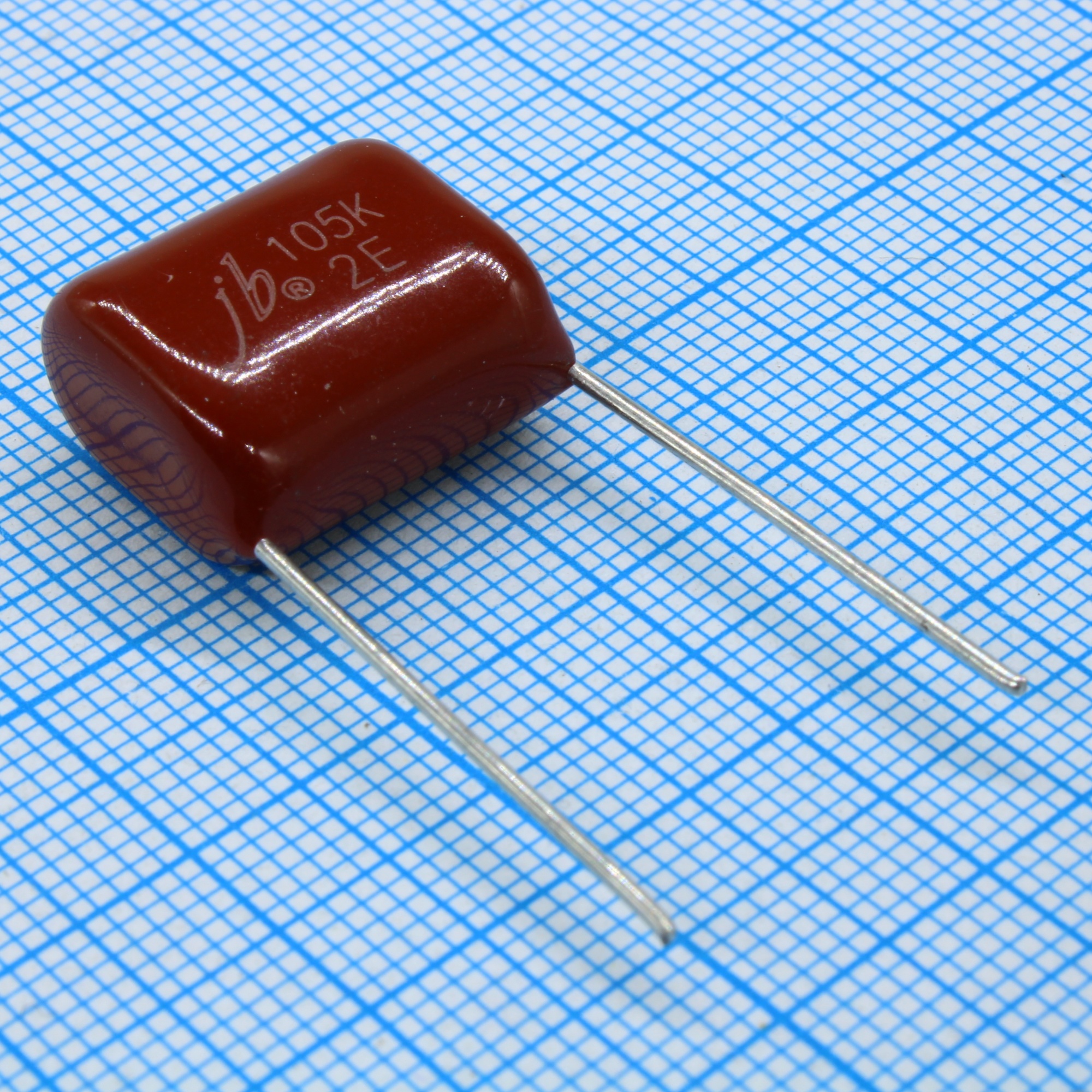 JFB02E105K150000B - Конденсатор металлоплёночный полиэтилентерефталатный 1мкФ 250В ±10% (19х10.5х15мм) шаг выводов 15мм 85°С россыпь