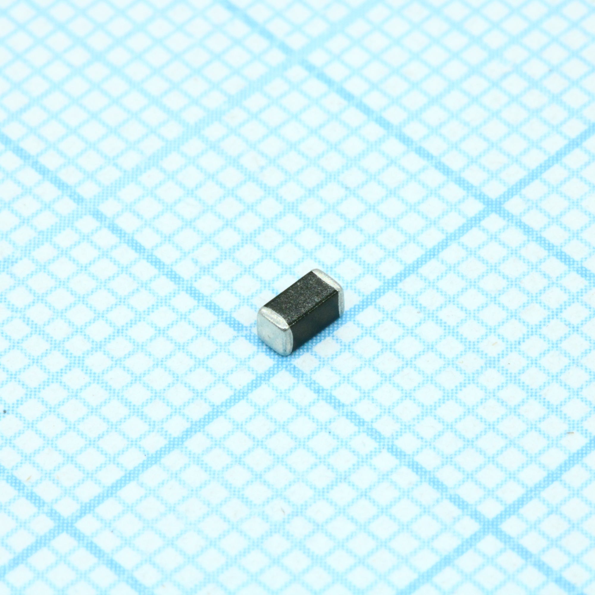 B57621C5472K062 - NTC-термистор 4.7кОм ±10% двухвыводной 1206 для поверхностного монтажа 3500K лента на катушке