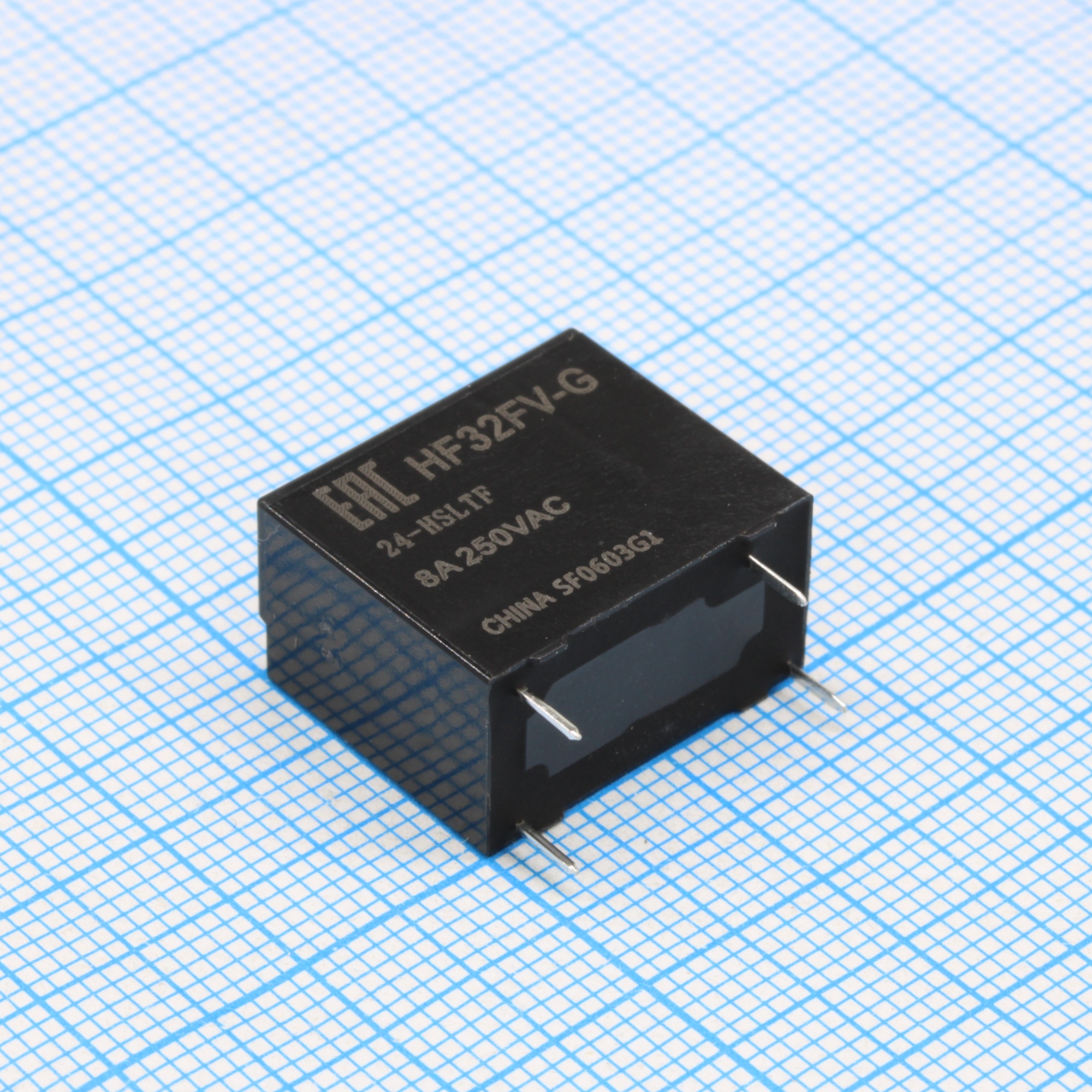 HF32FV-G/24-HSLTF - Реле силовое 10А один контакт на замыкание катушка 24В
